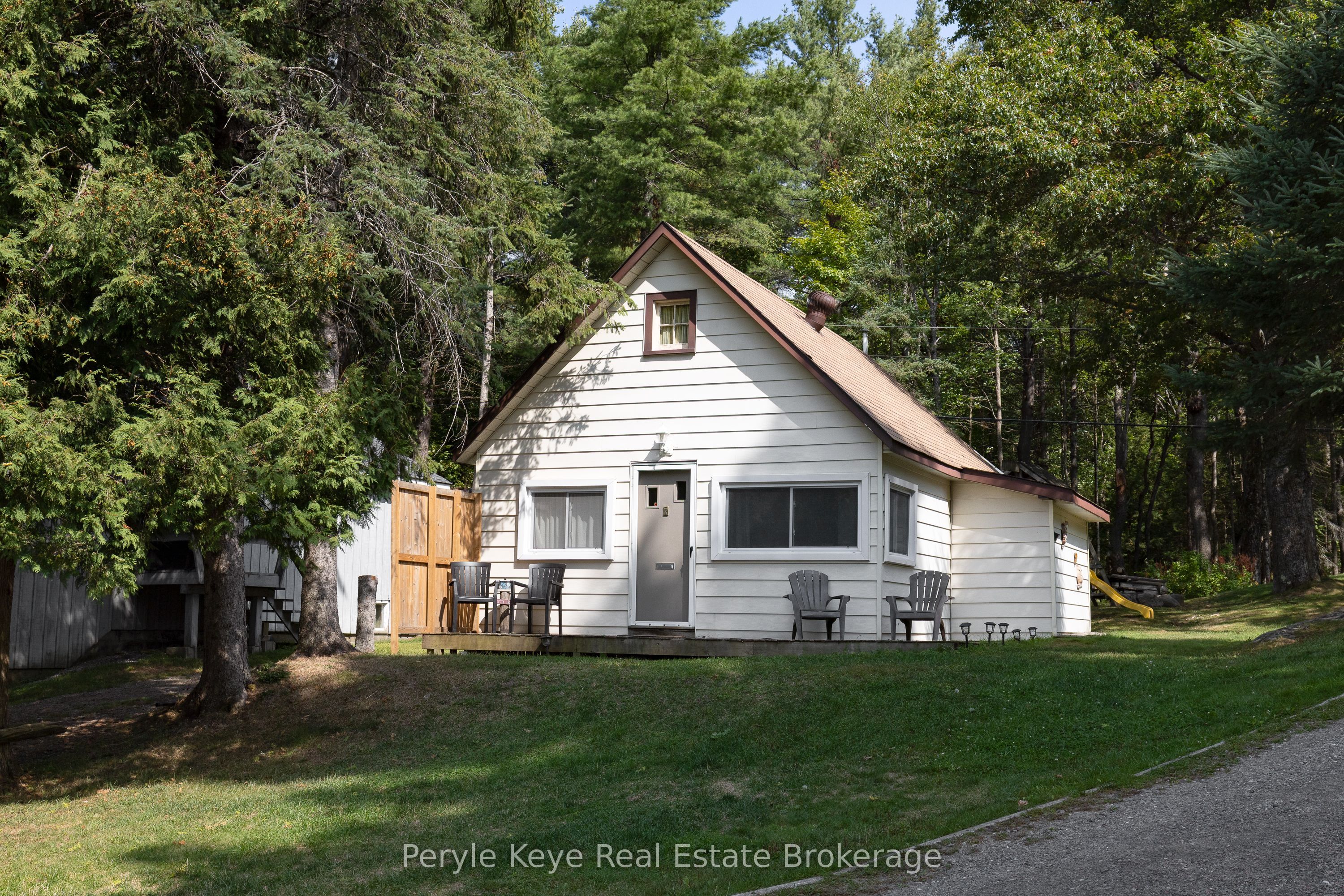 1025 & 1027 Big Island Road Property Photo 26