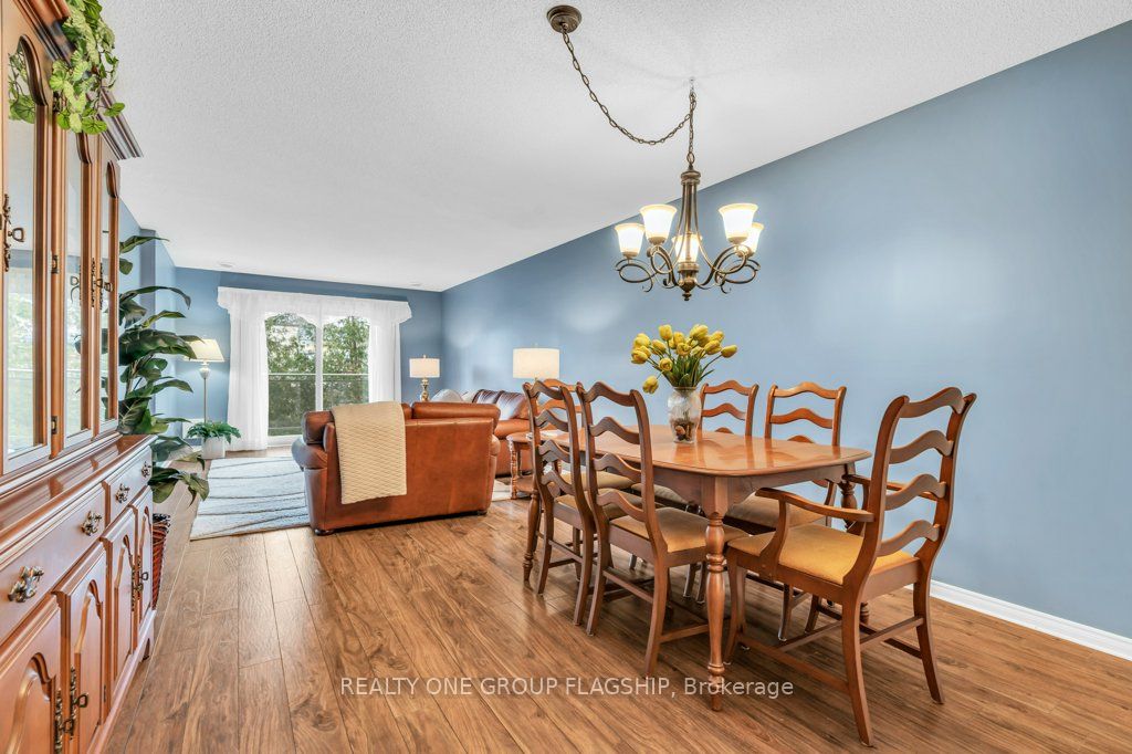 245 queen Street W 202 Property Photo 1