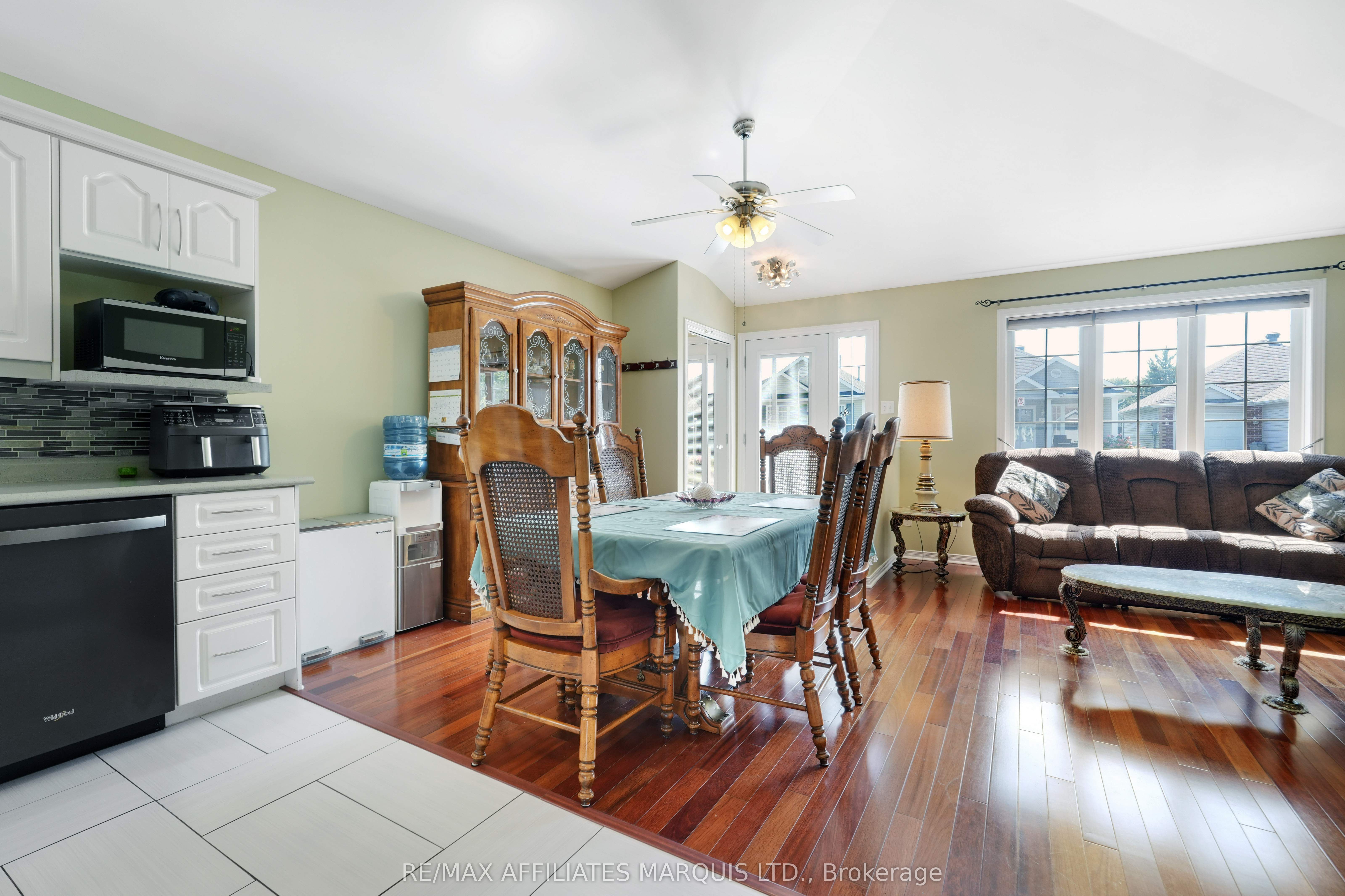 1518 Frank Court Property Photo 11