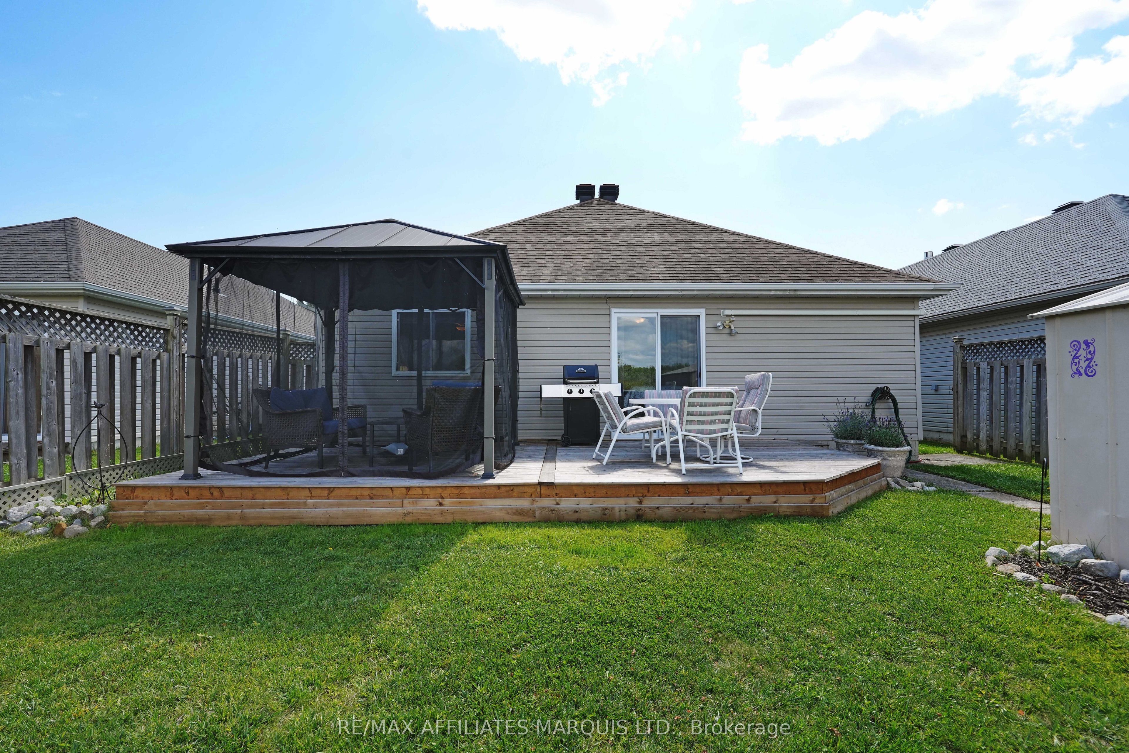 1518 Frank Court Property Photo 25