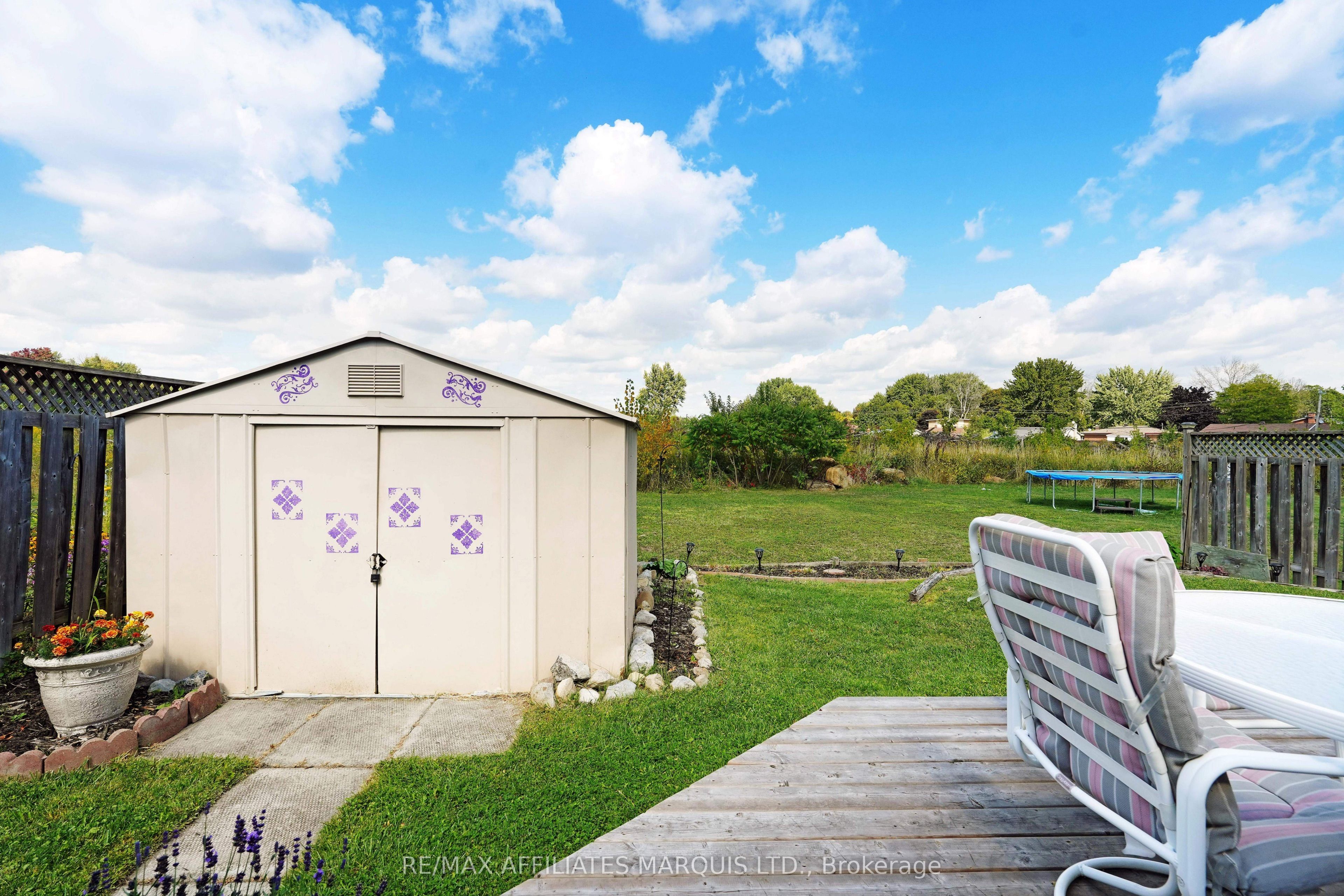 1518 Frank Court Property Photo 26