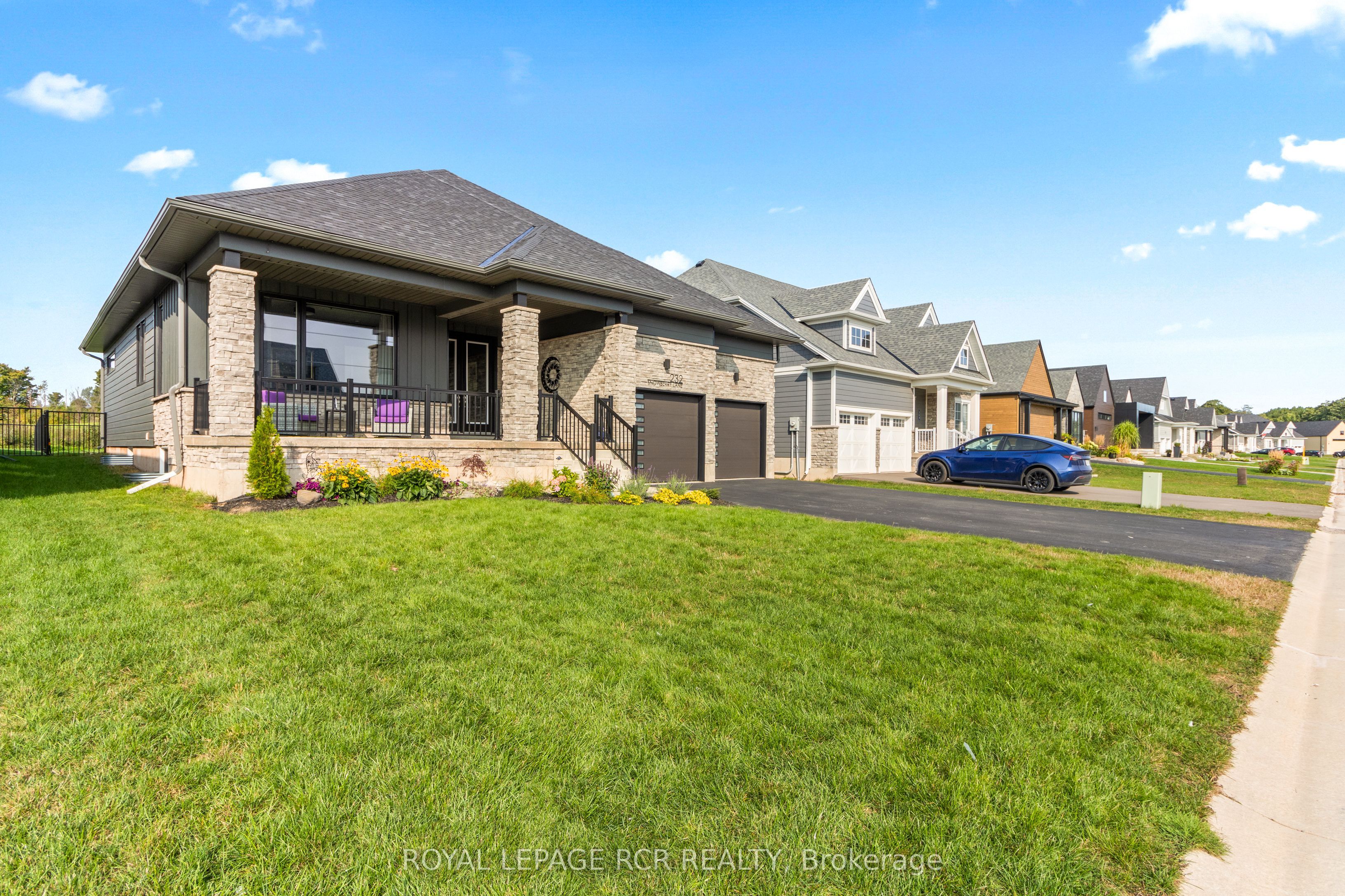 232 Snowberry Lane Property Photo 1