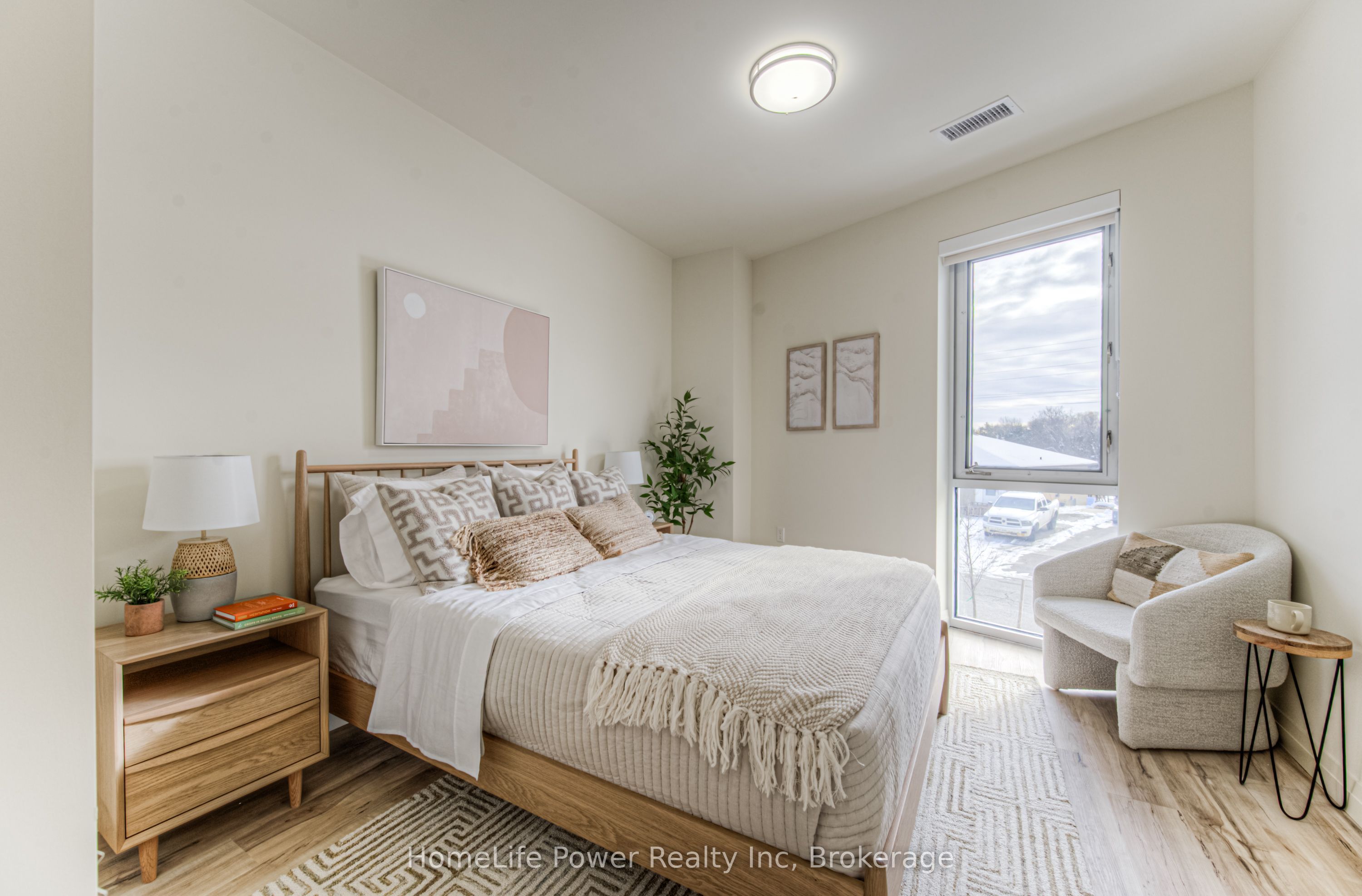 301 Westmount Road 205 Property Photo 8