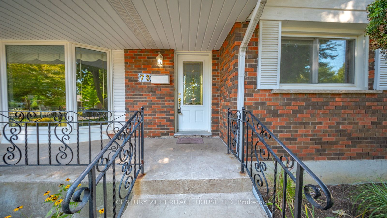 73 Pusey Boulevard Property Photo 6