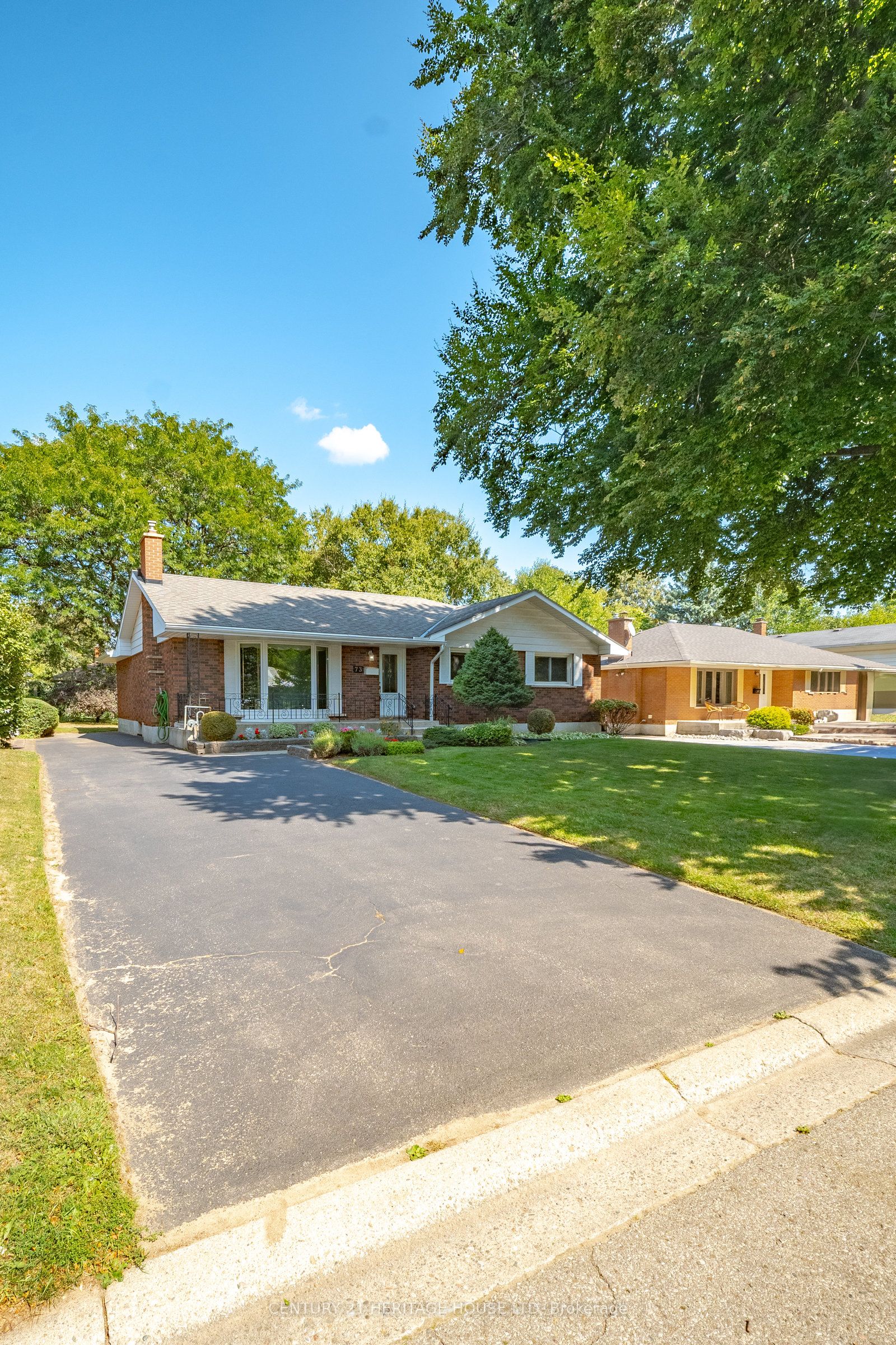 73 Pusey Boulevard Property Photo 39