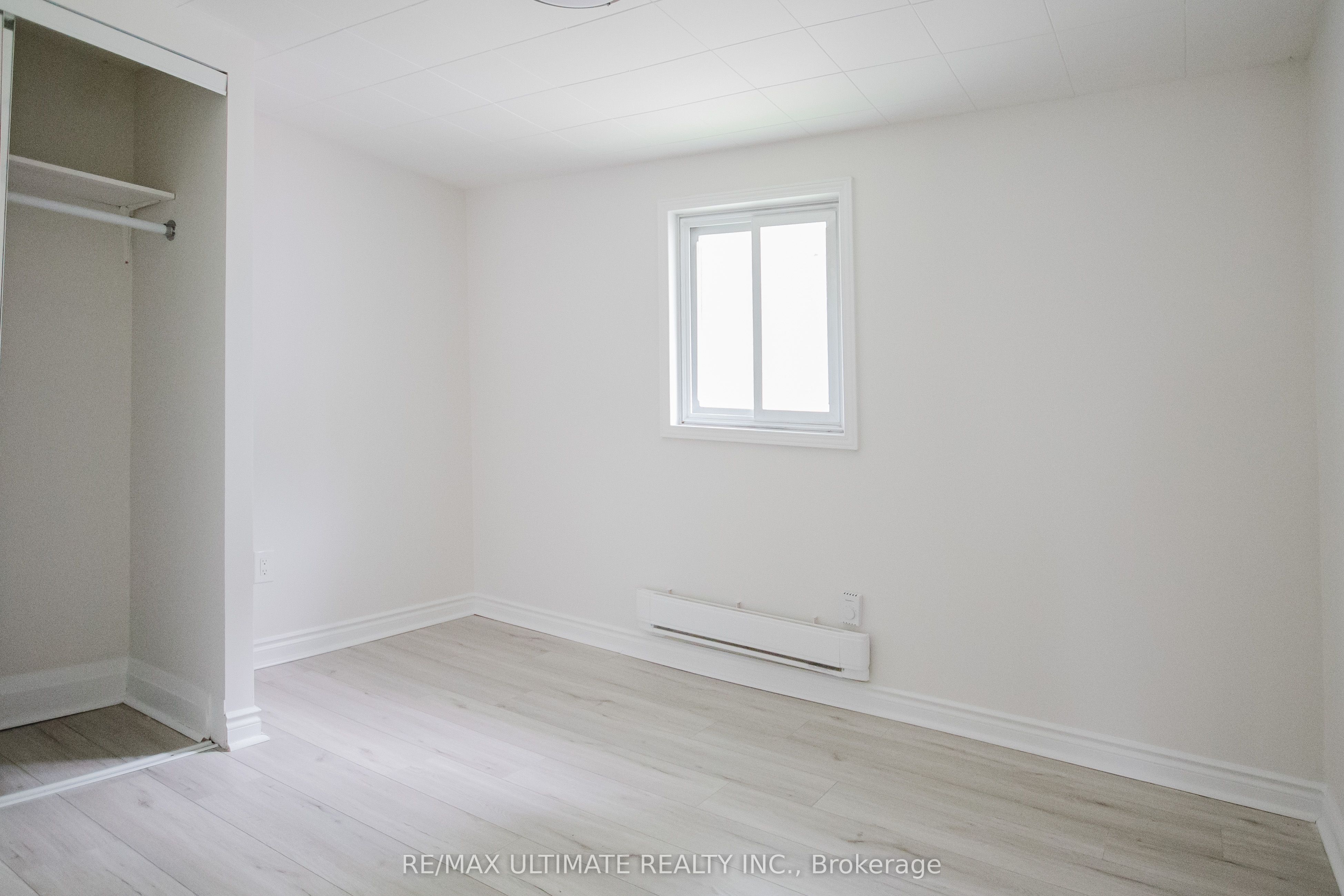 372 Helen Street Property Photo 15