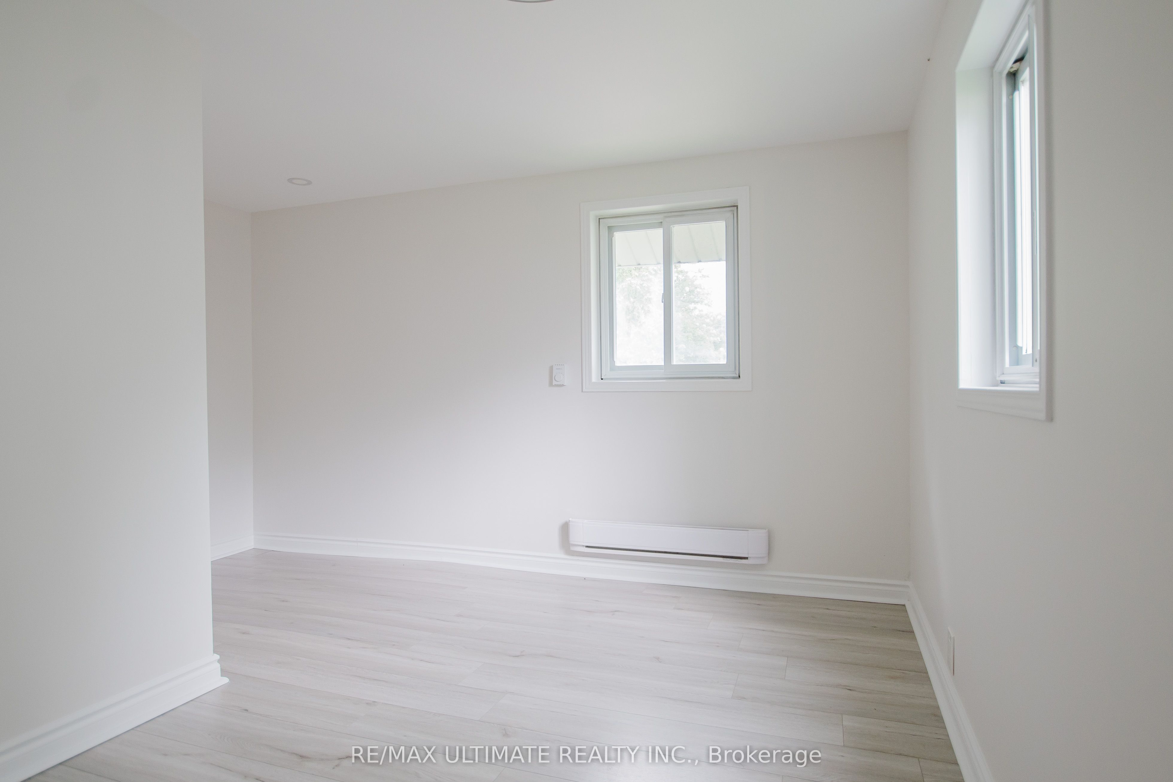 372 Helen Street Property Photo 17