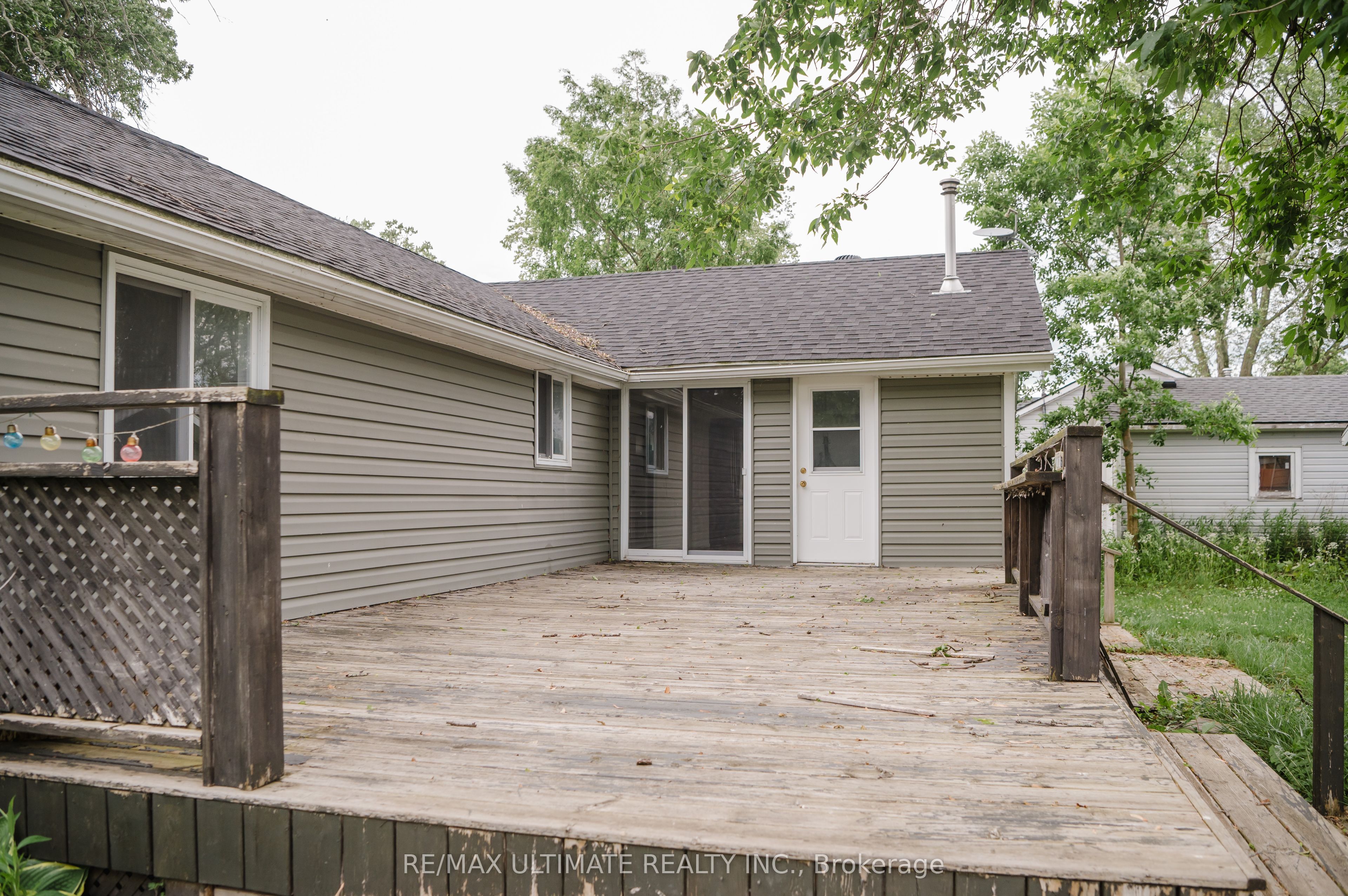 372 Helen Street Property Photo 20