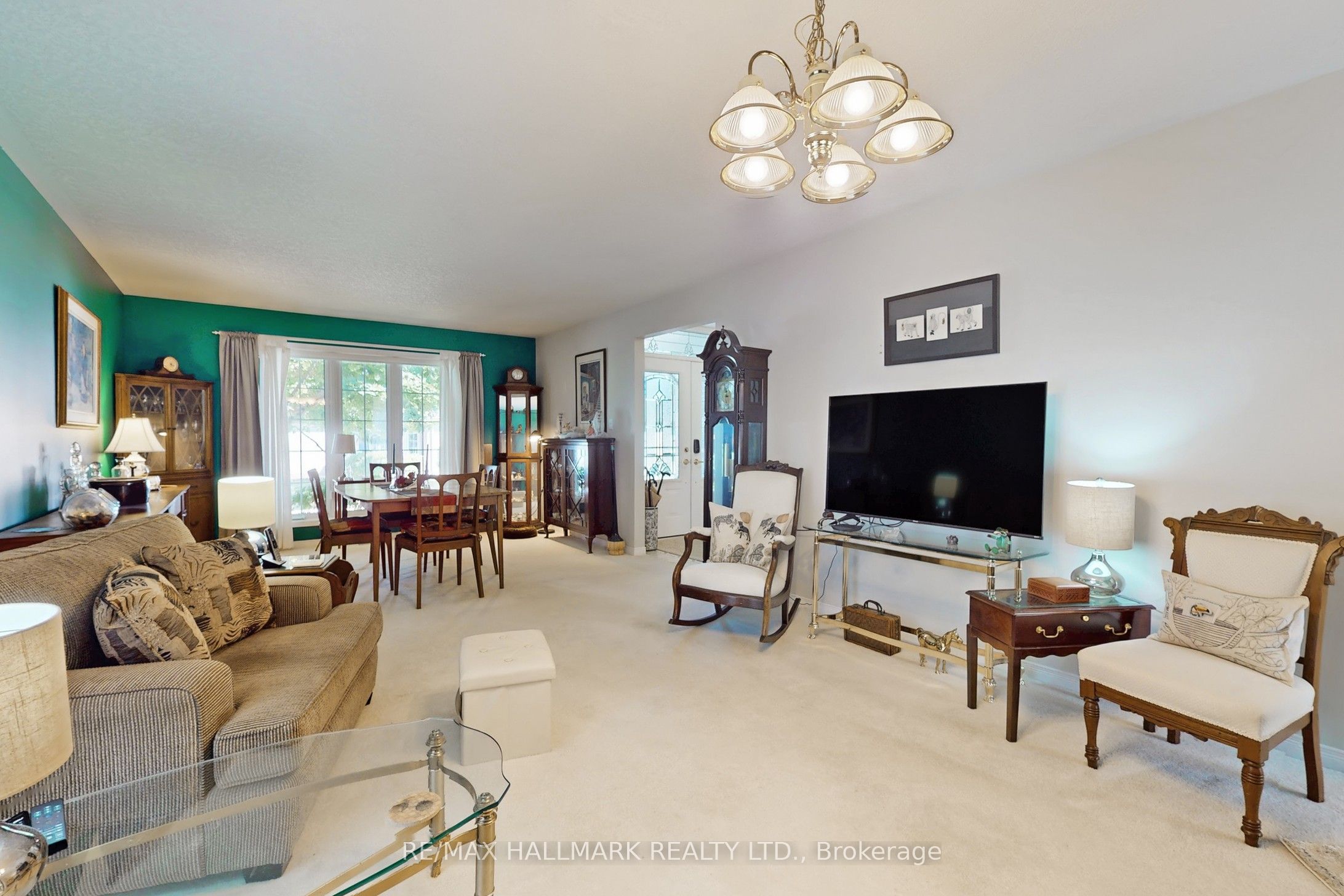 8 Greenfield Place Property Photo 5