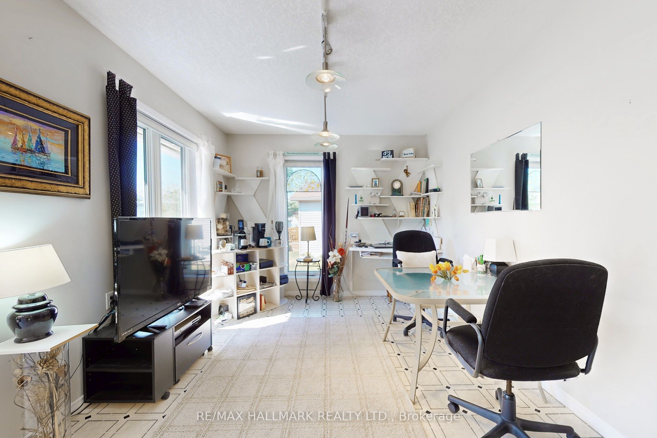 8 Greenfield Place Property Photo 10