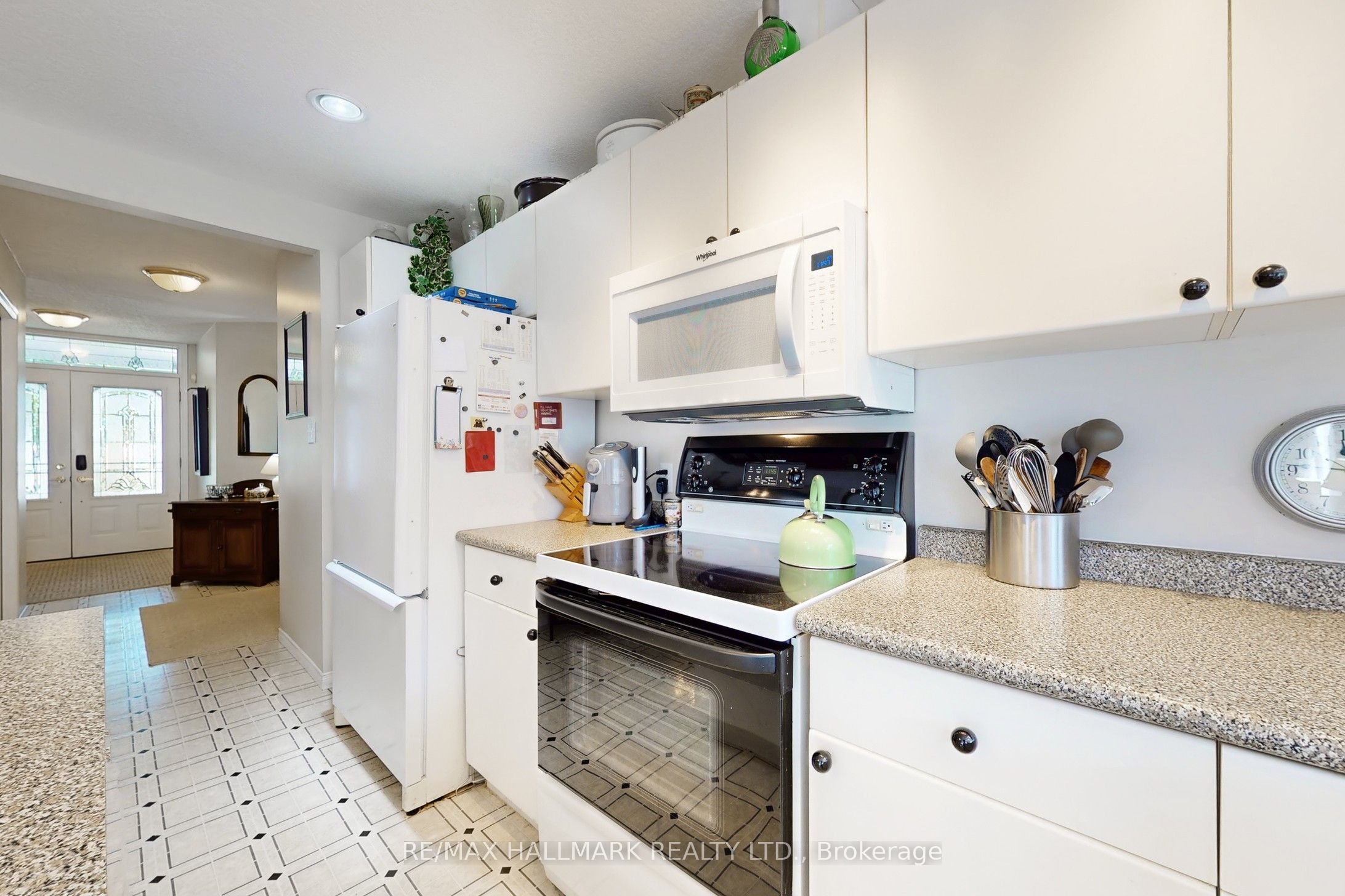 8 Greenfield Place Property Photo 13