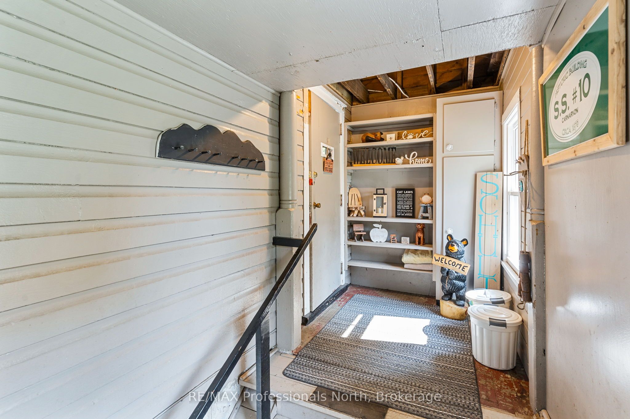 9357 Highway 118 Highway Property Photo 6