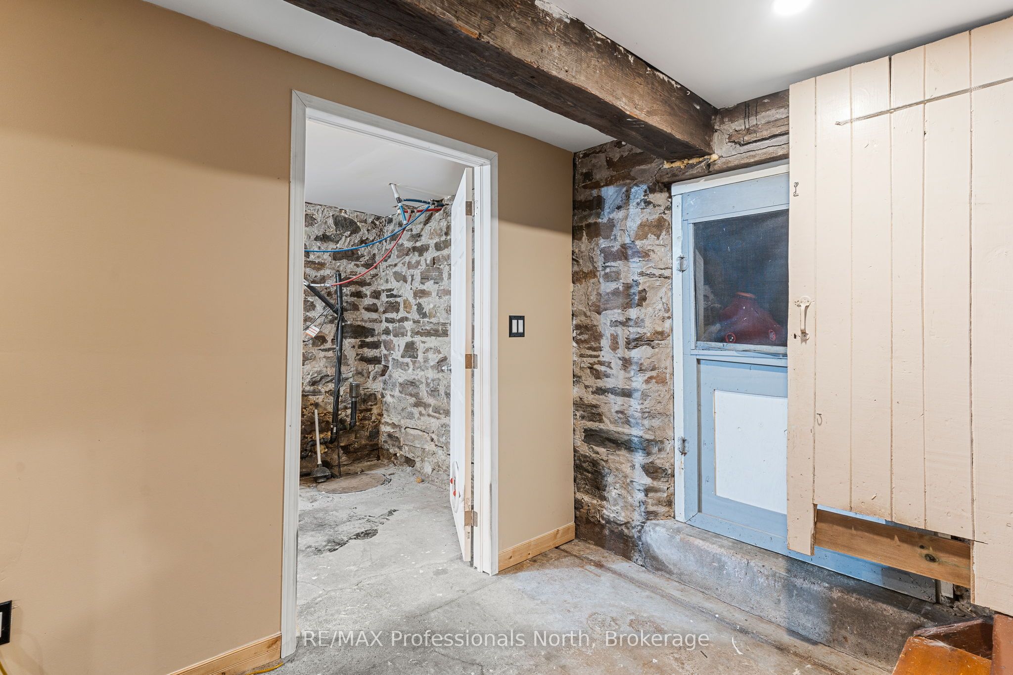 9357 Highway 118 Highway Property Photo 24