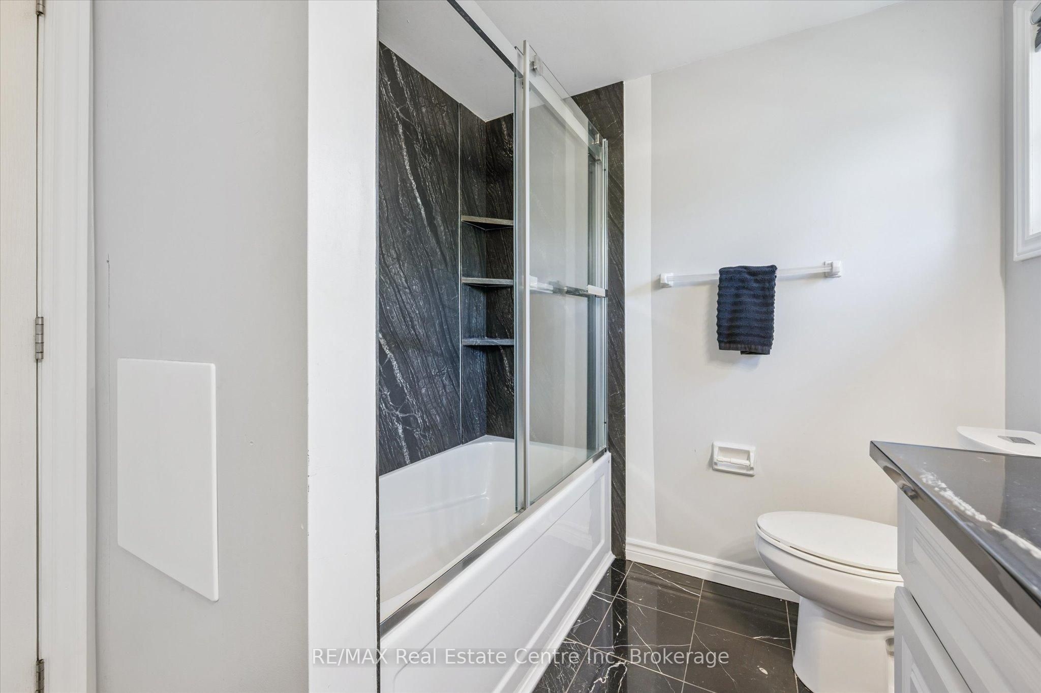 158 Barnicke Drive Property Photo 12