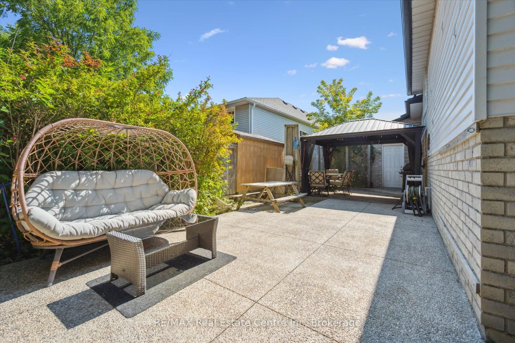 158 Barnicke Drive Property Photo 20