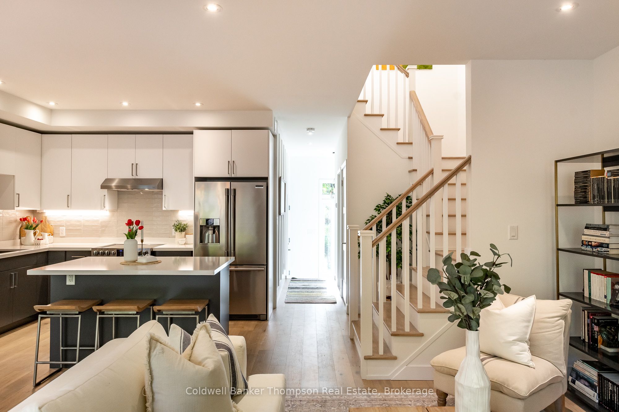 21 Cascade Lane Property Photo 5