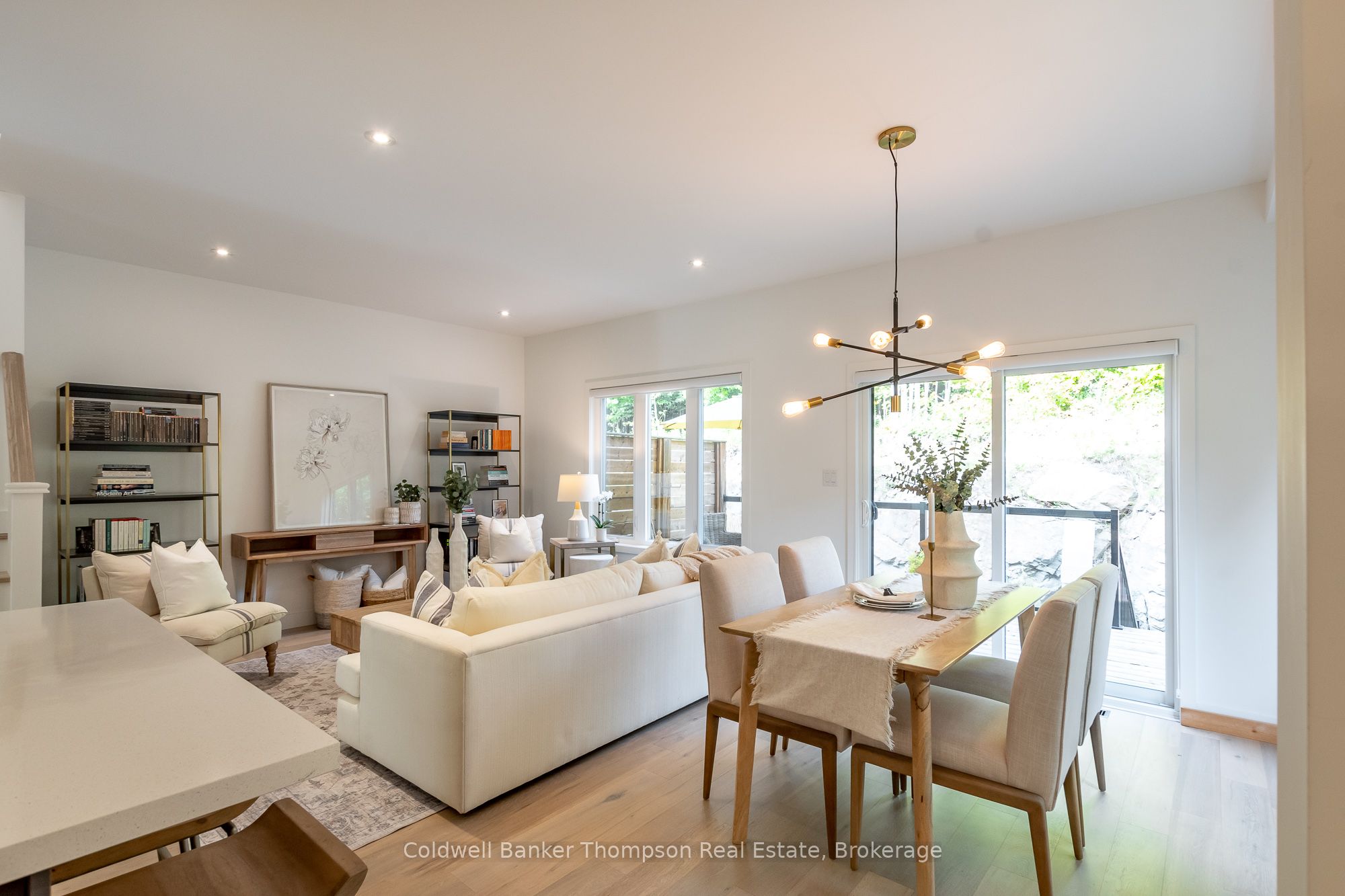 21 Cascade Lane Property Photo 10