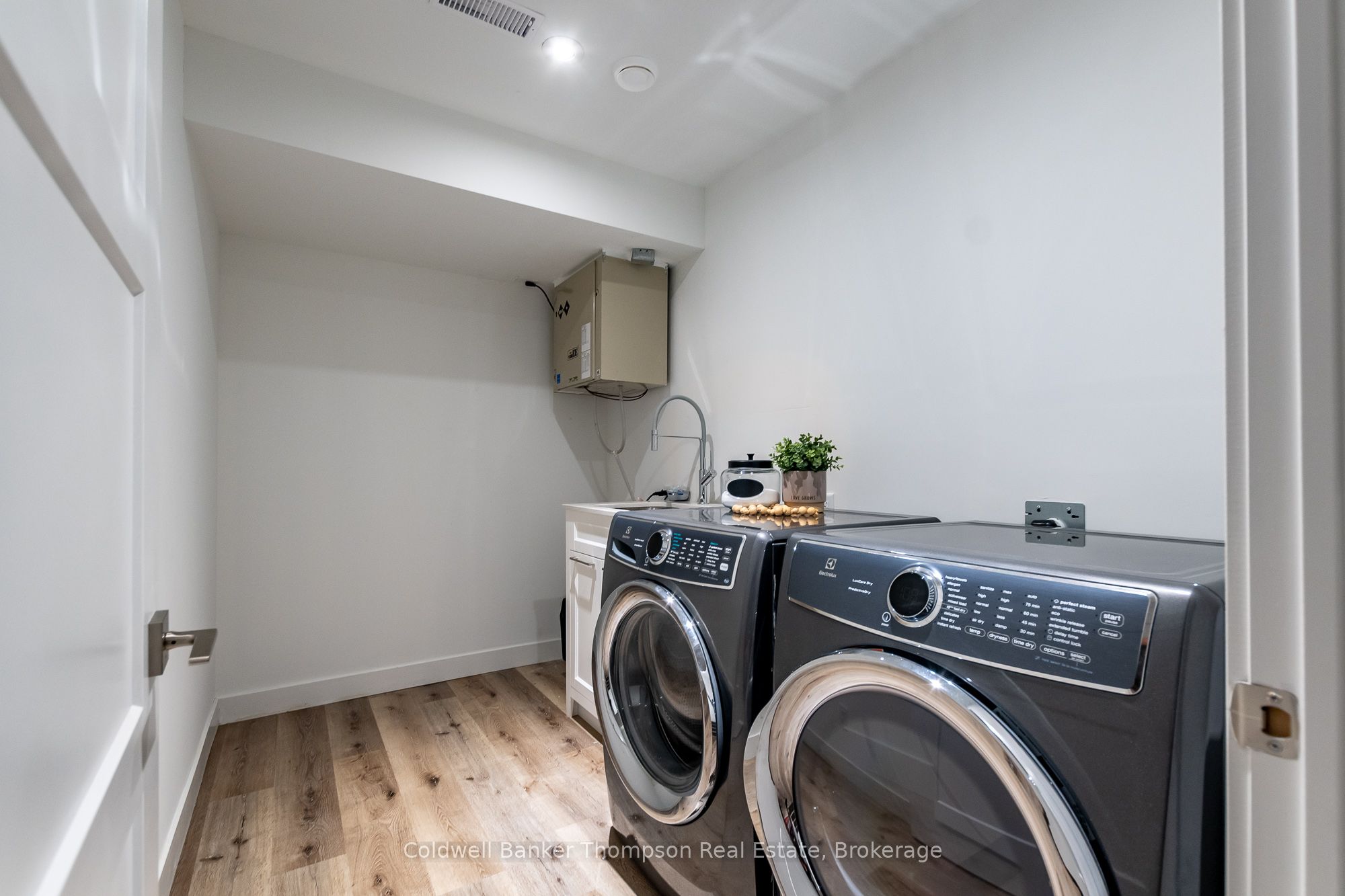 21 Cascade Lane Property Photo 29