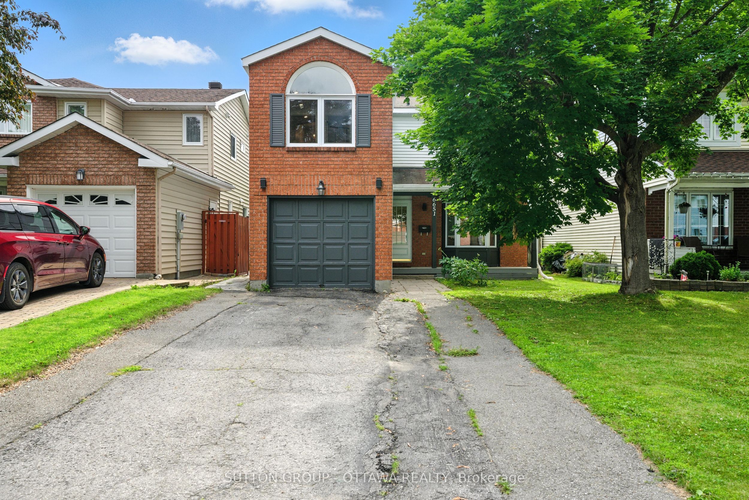 6651 Tooney Drive Property Photo 1