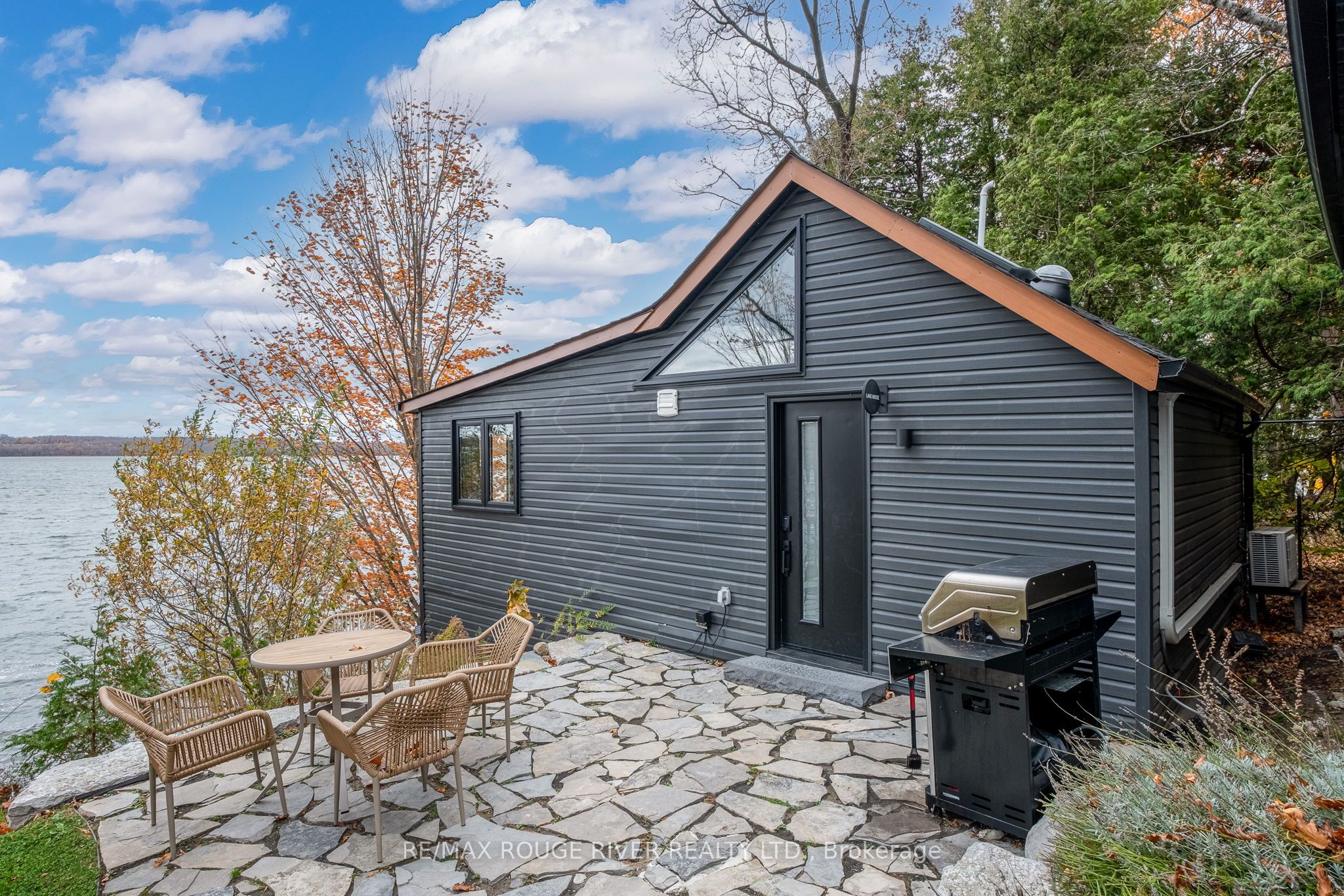 1026 Merrill Road 12 Property Photo 7