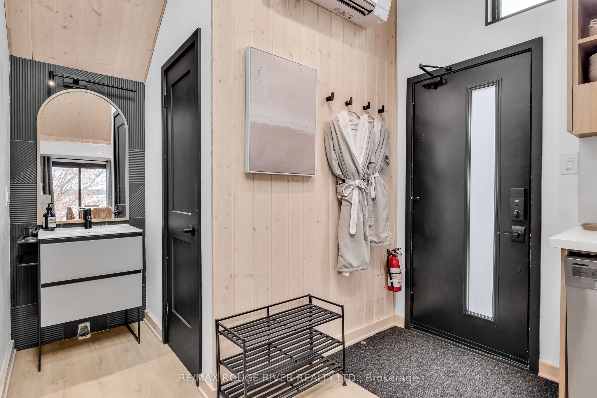 1026 Merrill Road 12 Property Photo 25