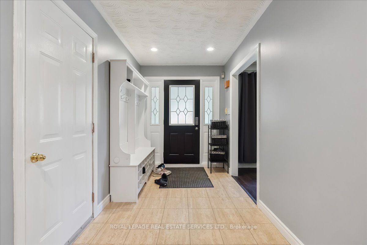 6 Grandview Avenue Property Photo 4