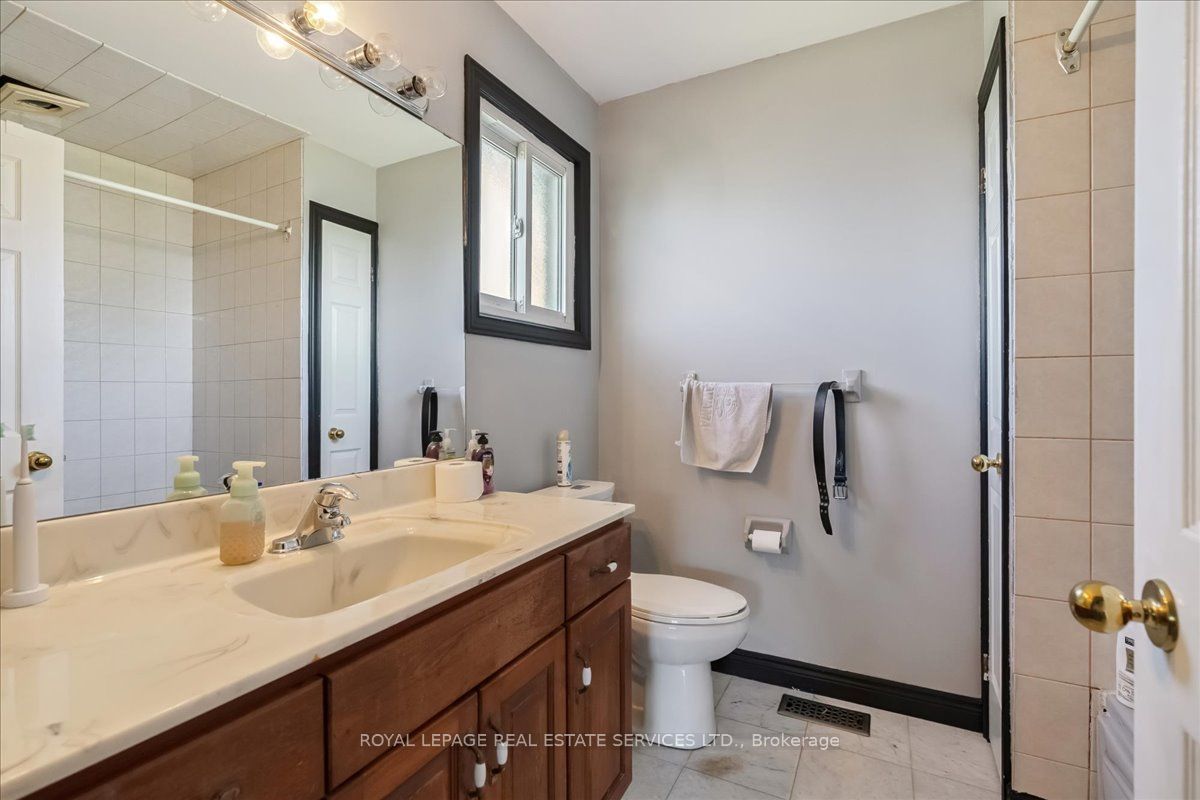 6 Grandview Avenue Property Photo 10