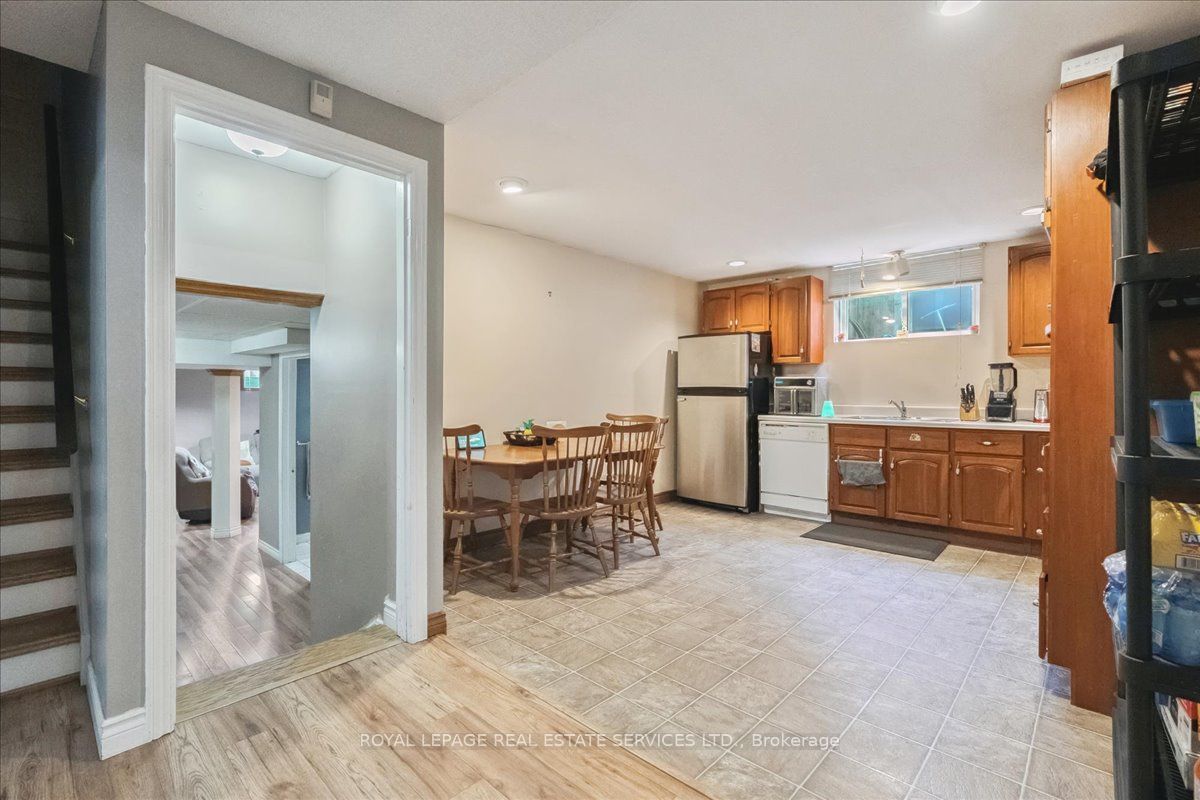 6 Grandview Avenue Property Photo 16