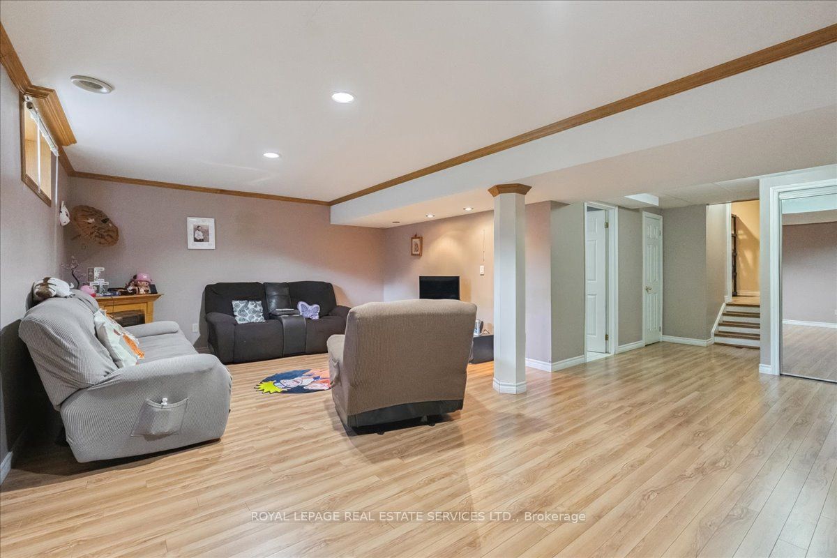 6 Grandview Avenue Property Photo 19