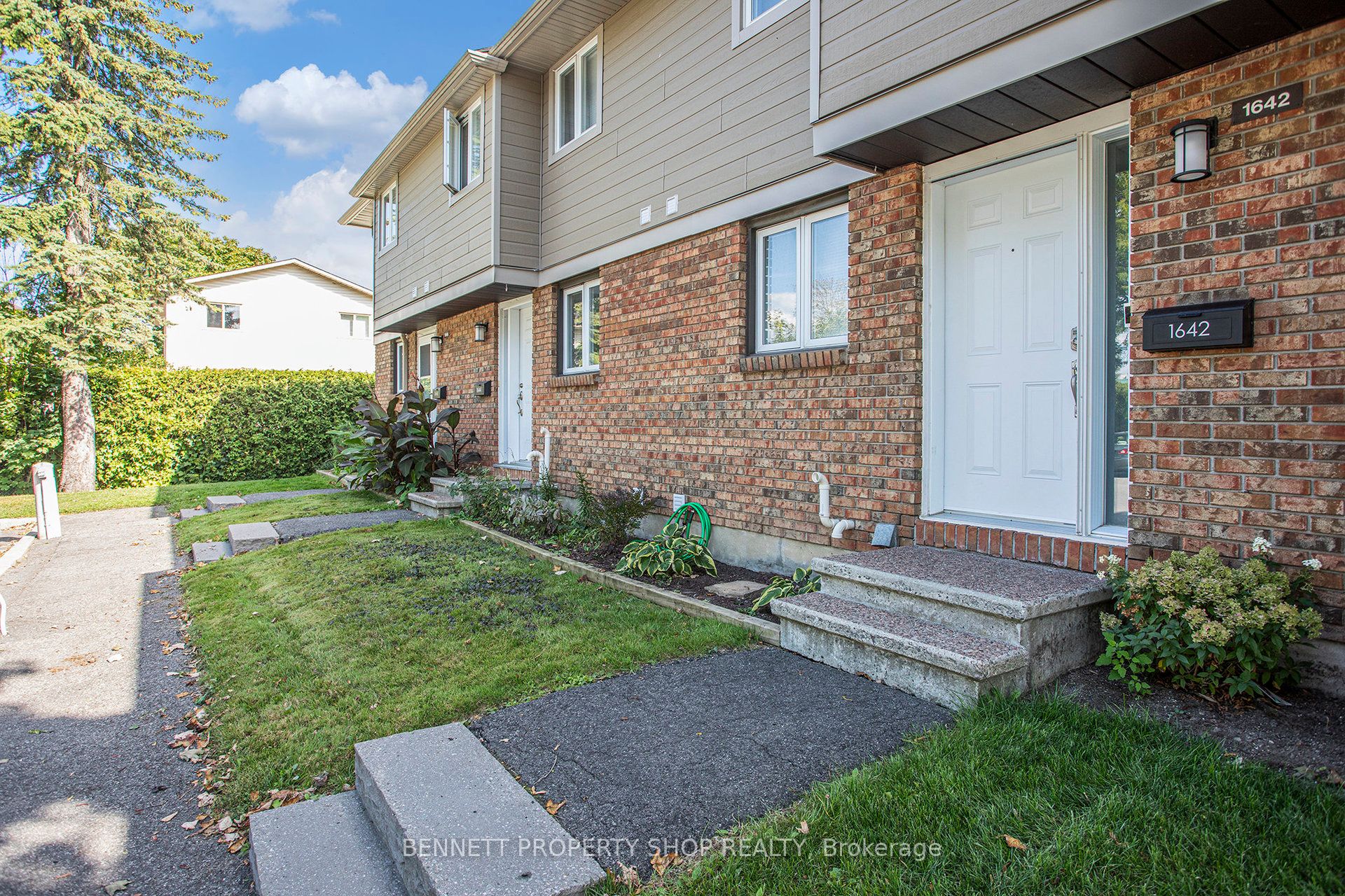 1642 Du Sommet Place 77 Property Photo 1