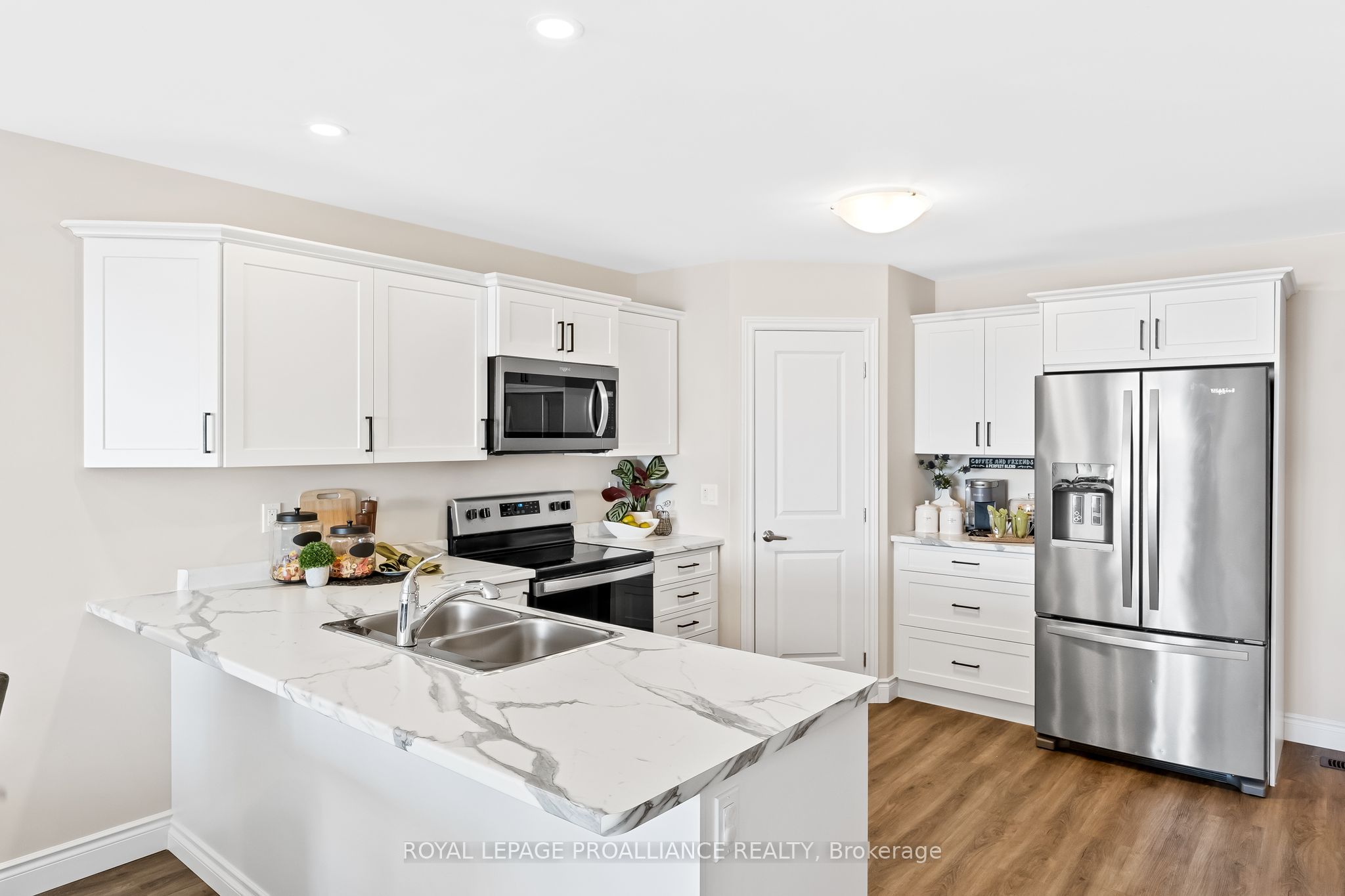 6 Ferris Court Property Photo 4