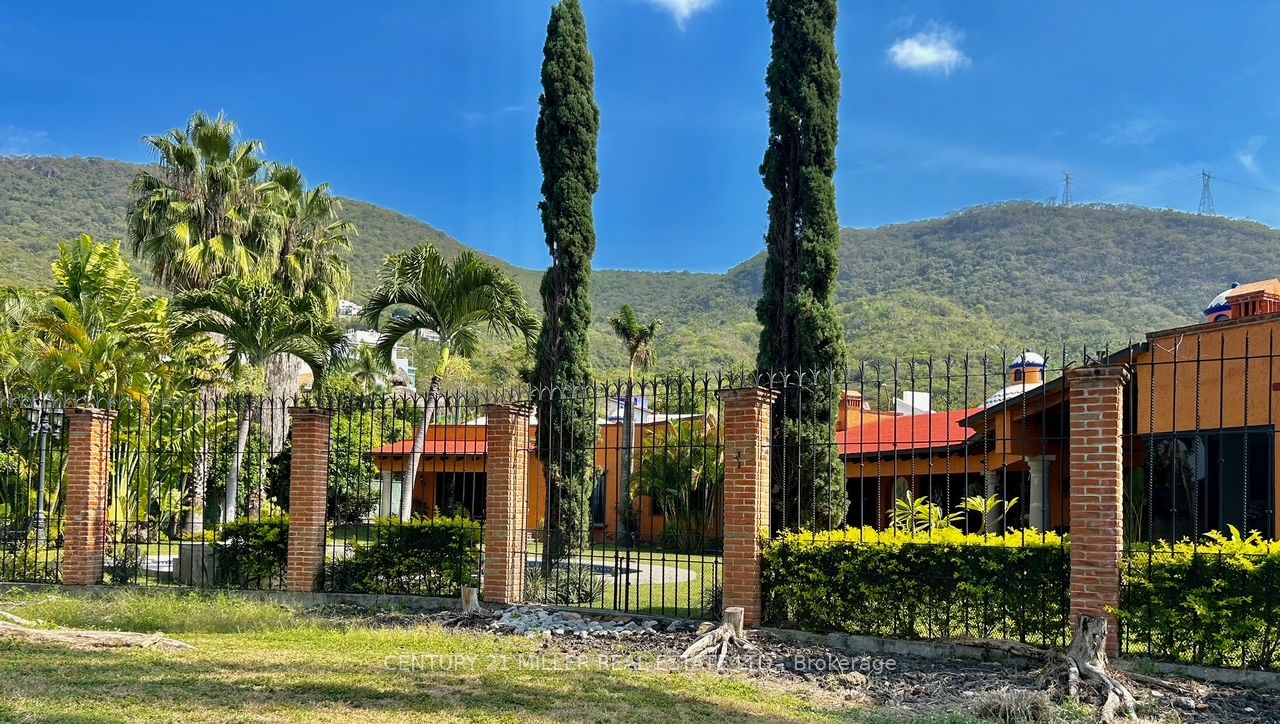 37 Cerrada Vista Hermosa Property Photo 45