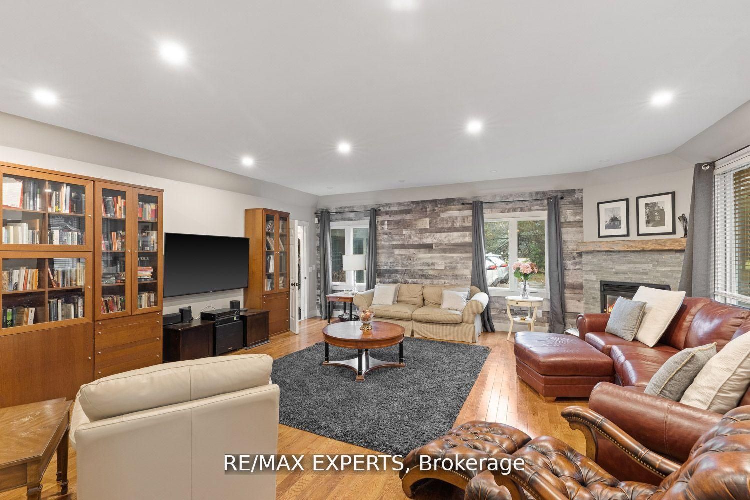 1960 West River Road Property Photo 8