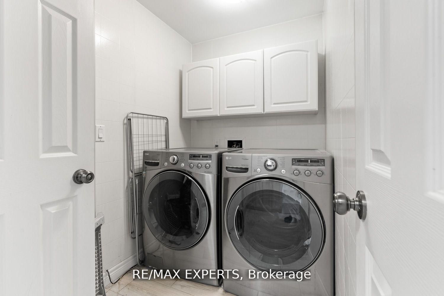 1960 West River Road Property Photo 11