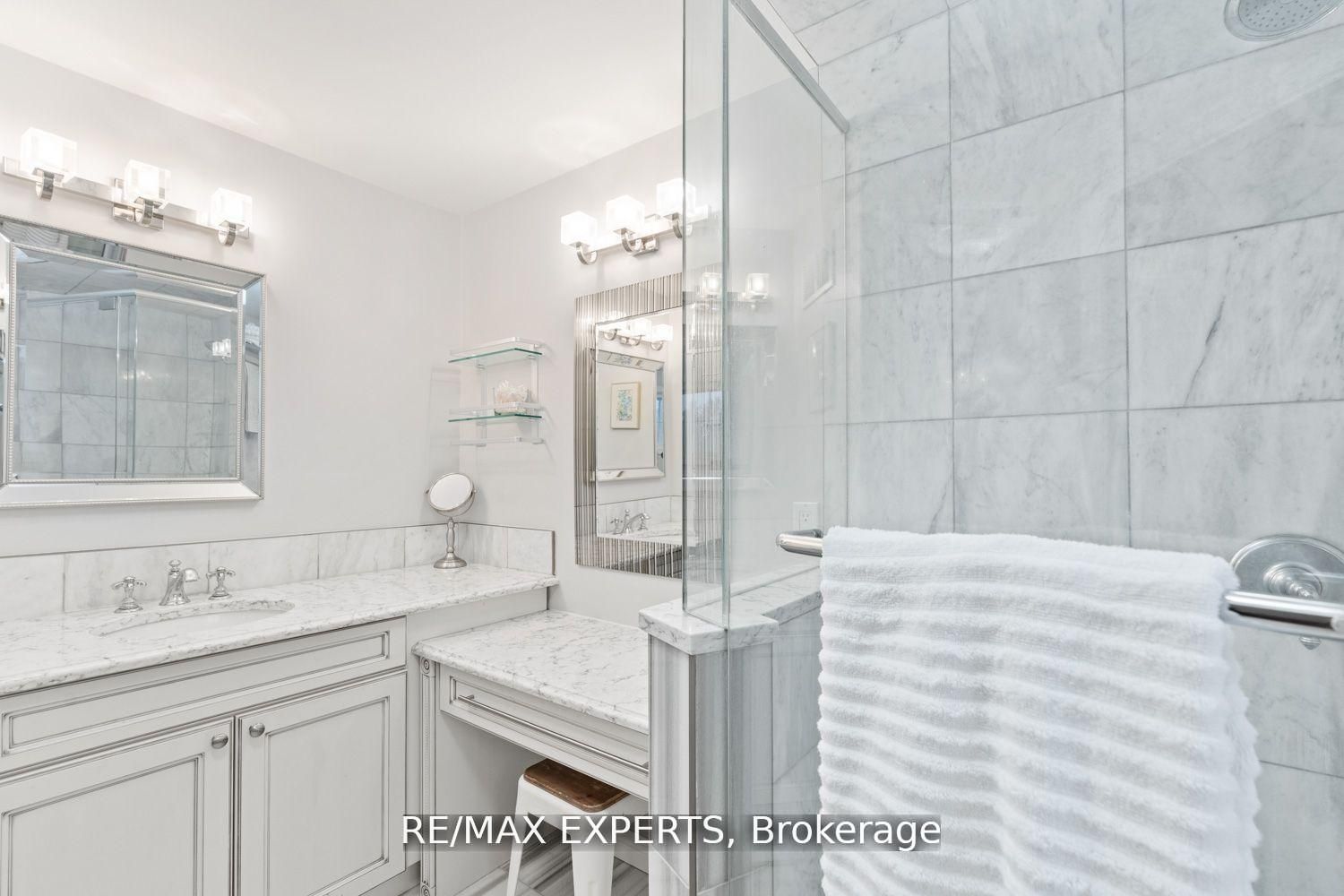 1960 West River Road Property Photo 14