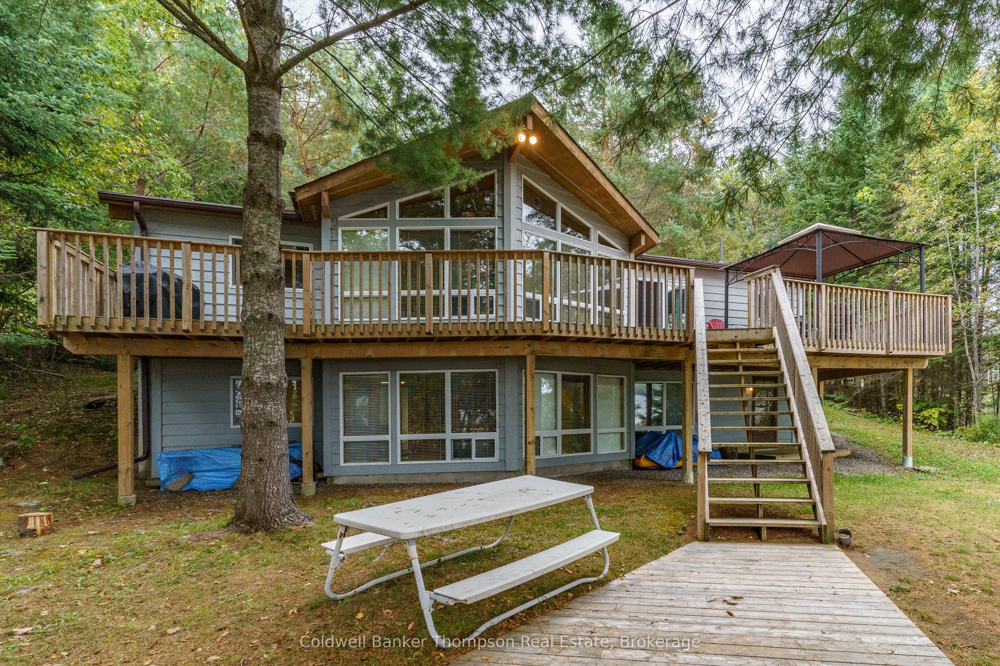 2266 Pickerel & Jack Lake Road Property Photo 1