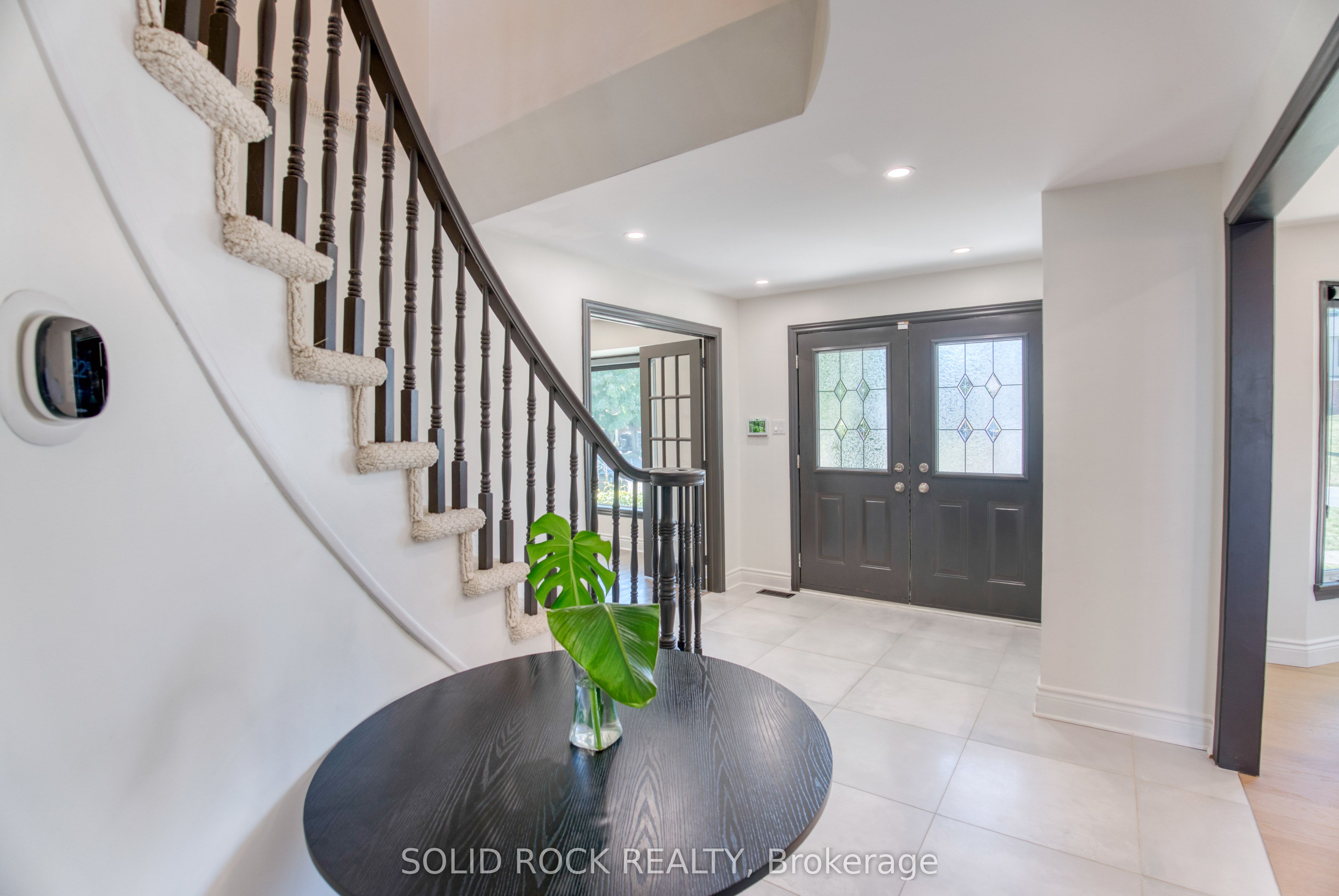 13 Weatherwood Crescent Property Photo 5