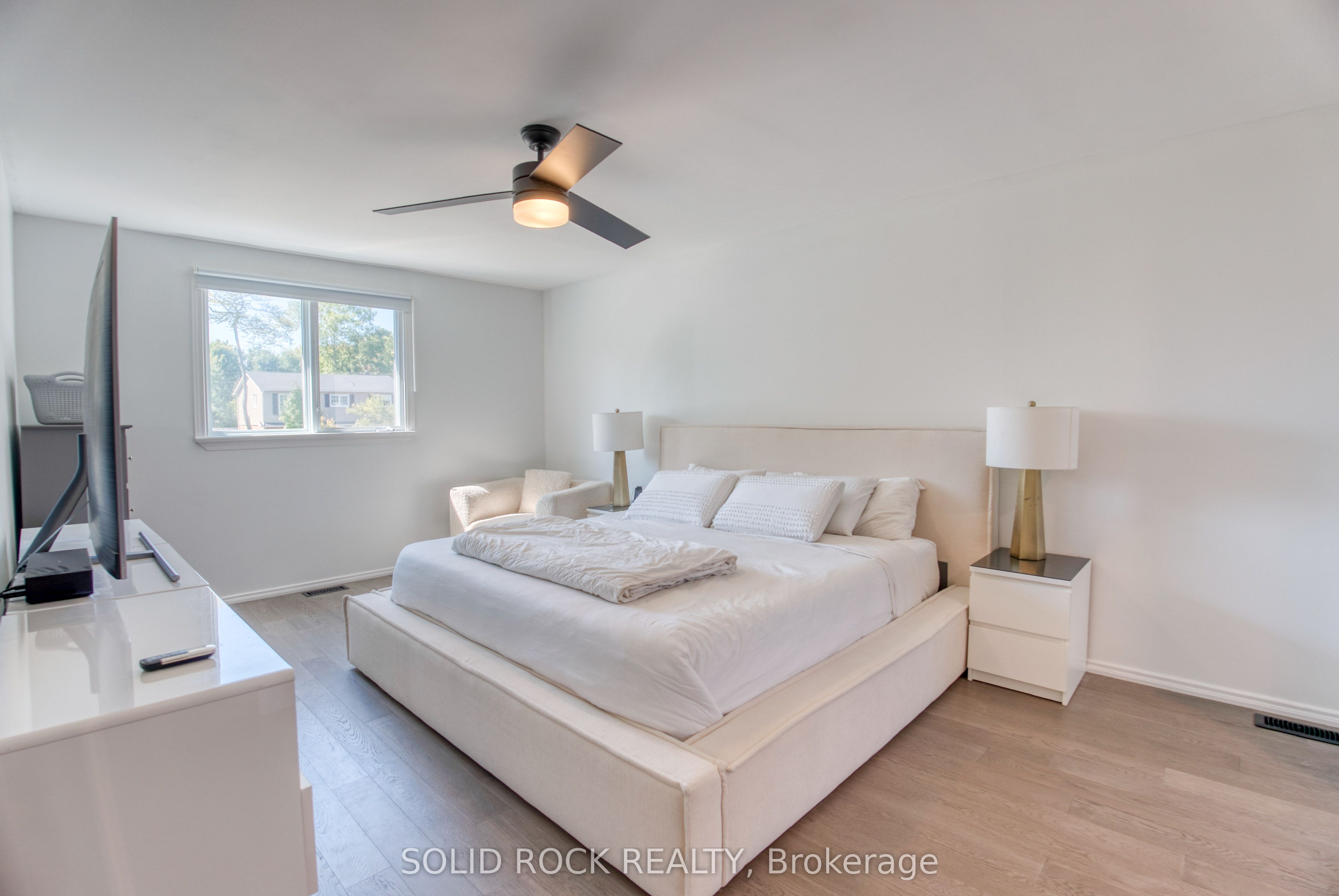 13 Weatherwood Crescent Property Photo 16