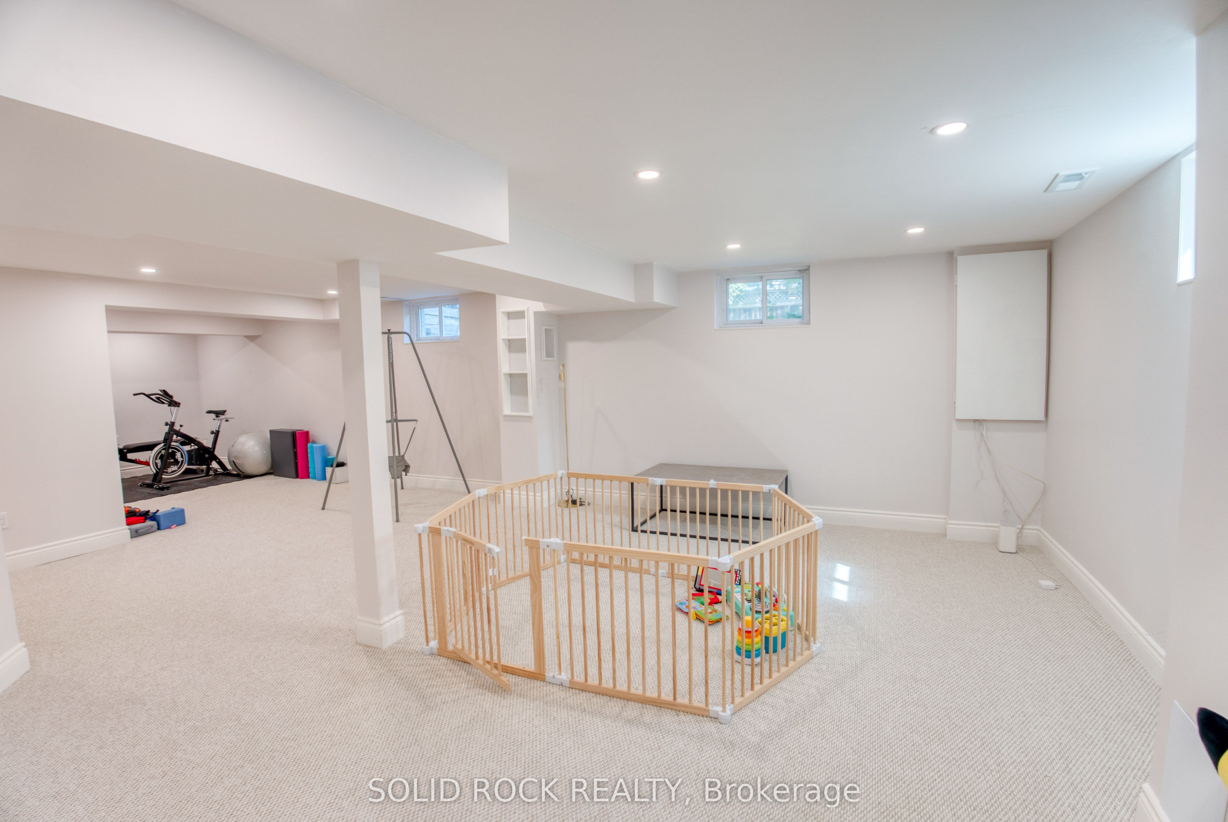 13 Weatherwood Crescent Property Photo 31