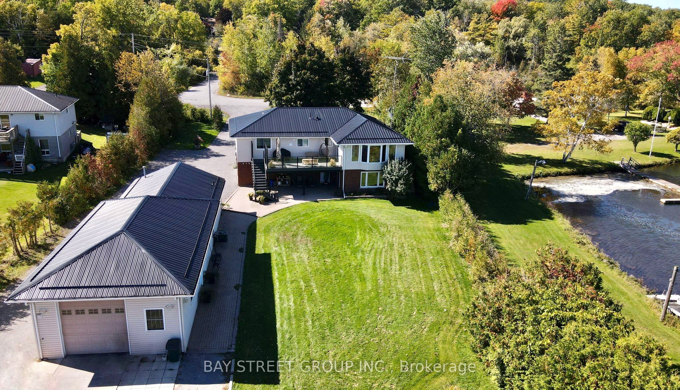 5173 Rice Lake Drive N Property Photo 1