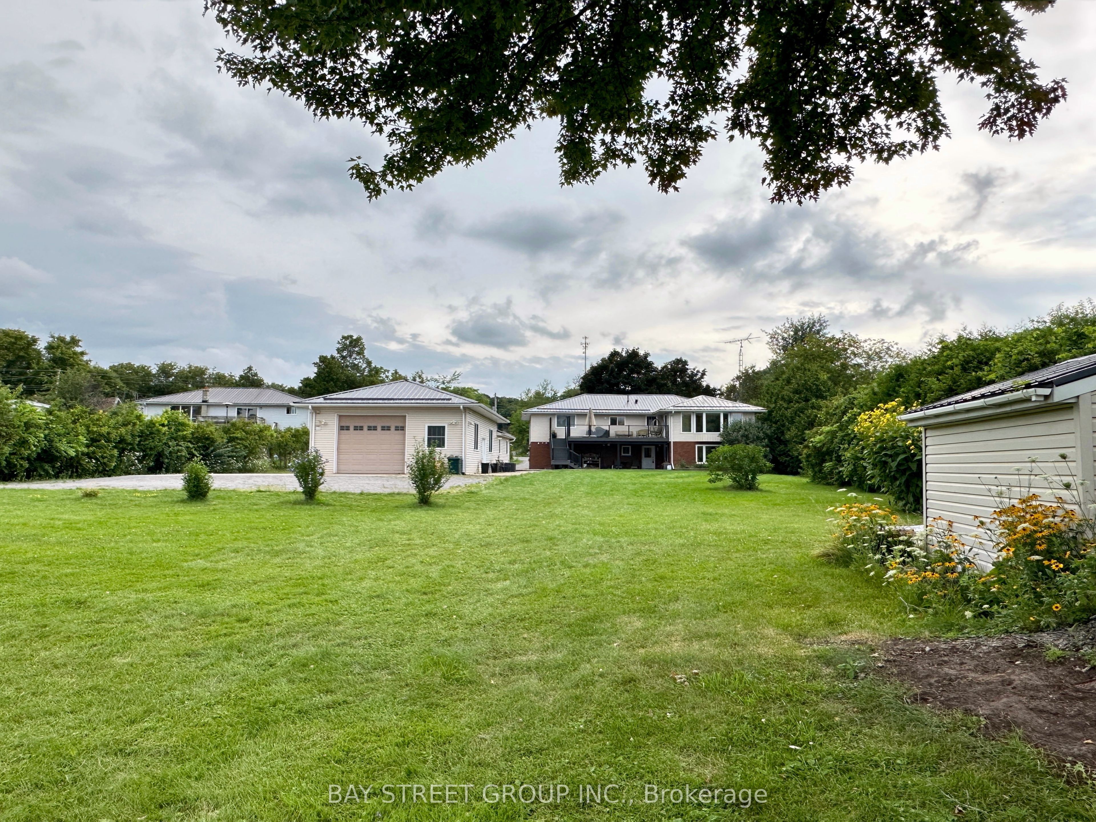 5173 Rice Lake Drive N Property Photo 8