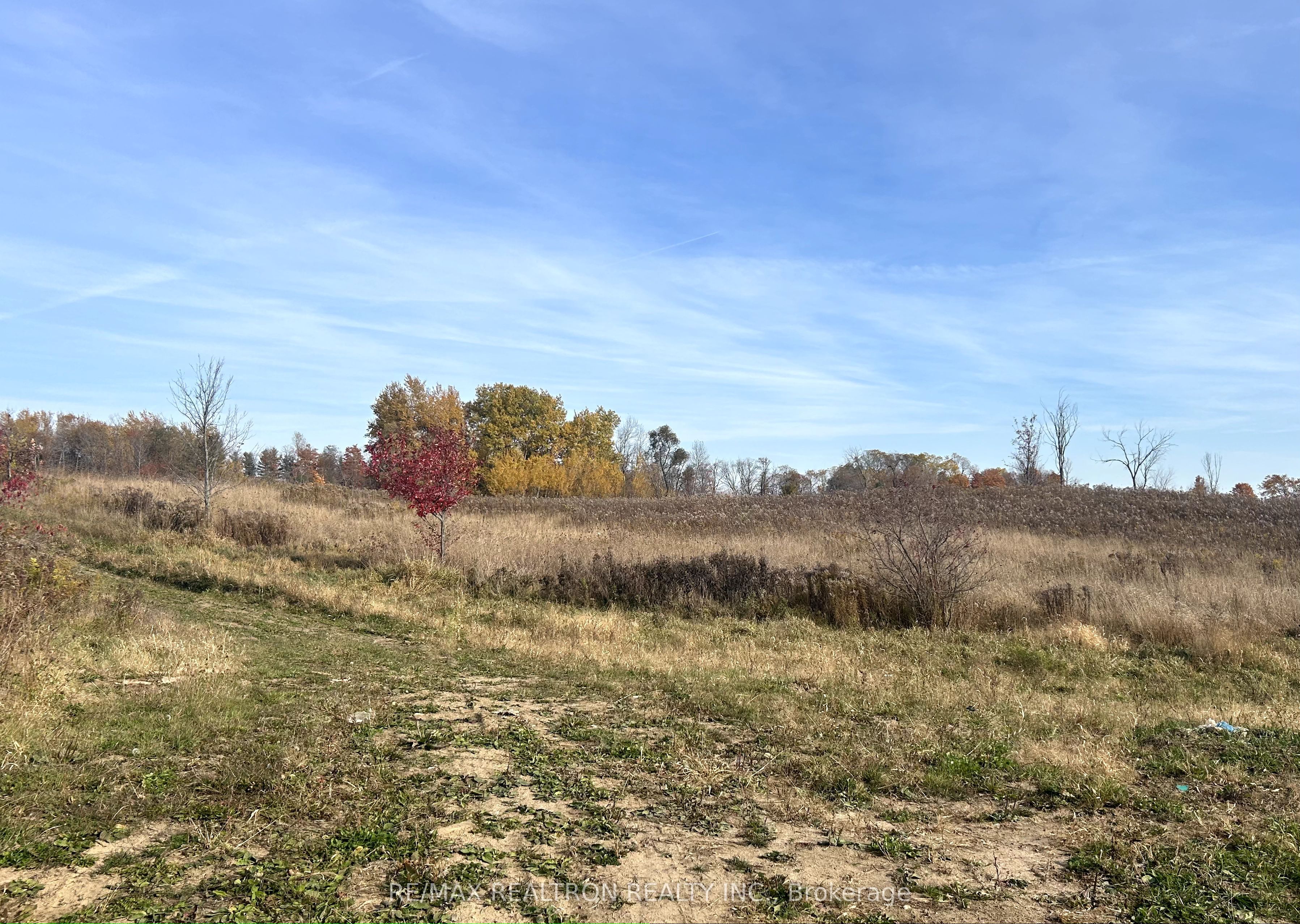 833160 4th Line Property Photo 14