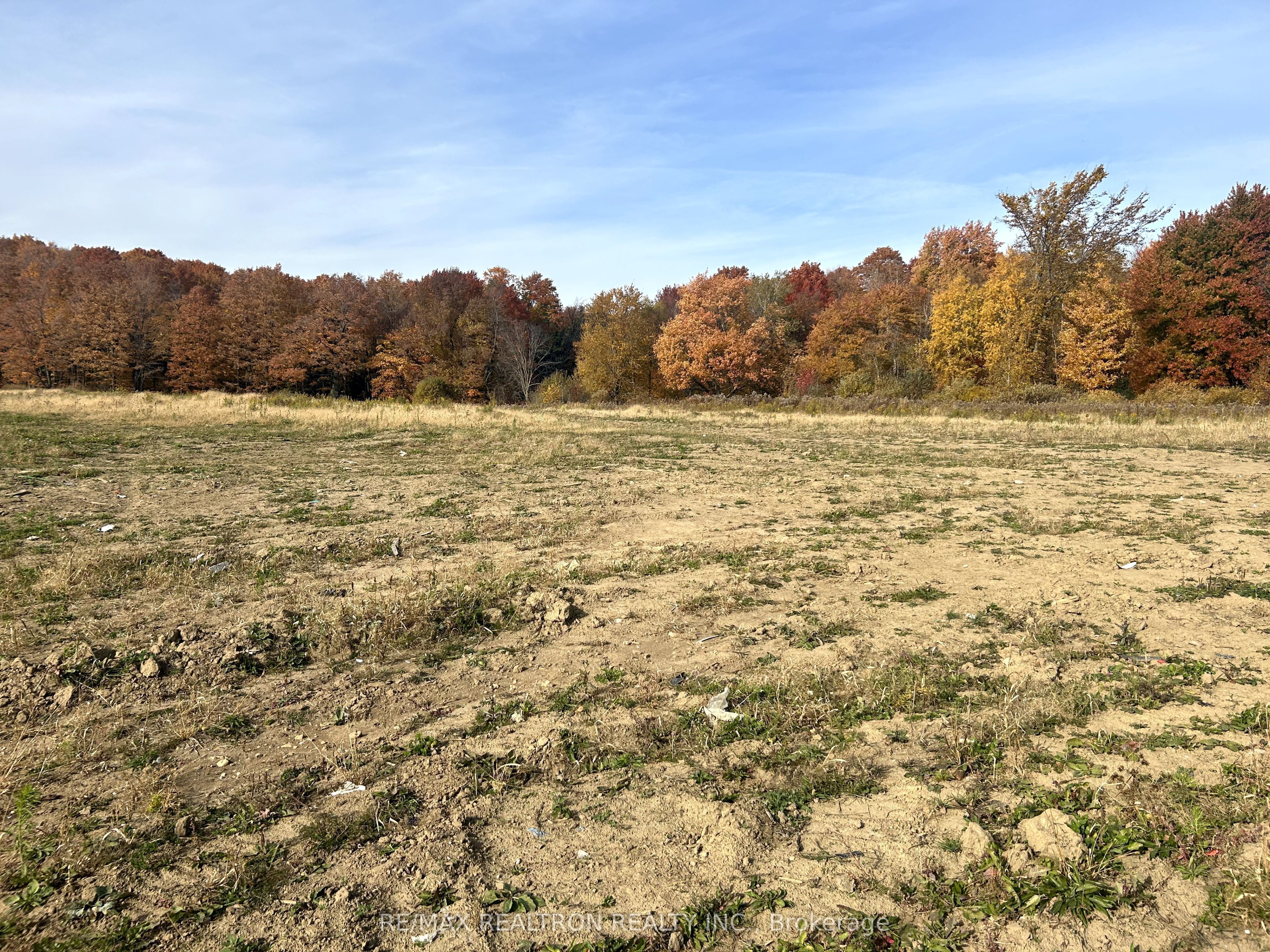 833160 4th Line Property Photo 16