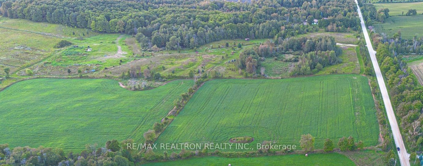 833160 4th Line Property Photo 40