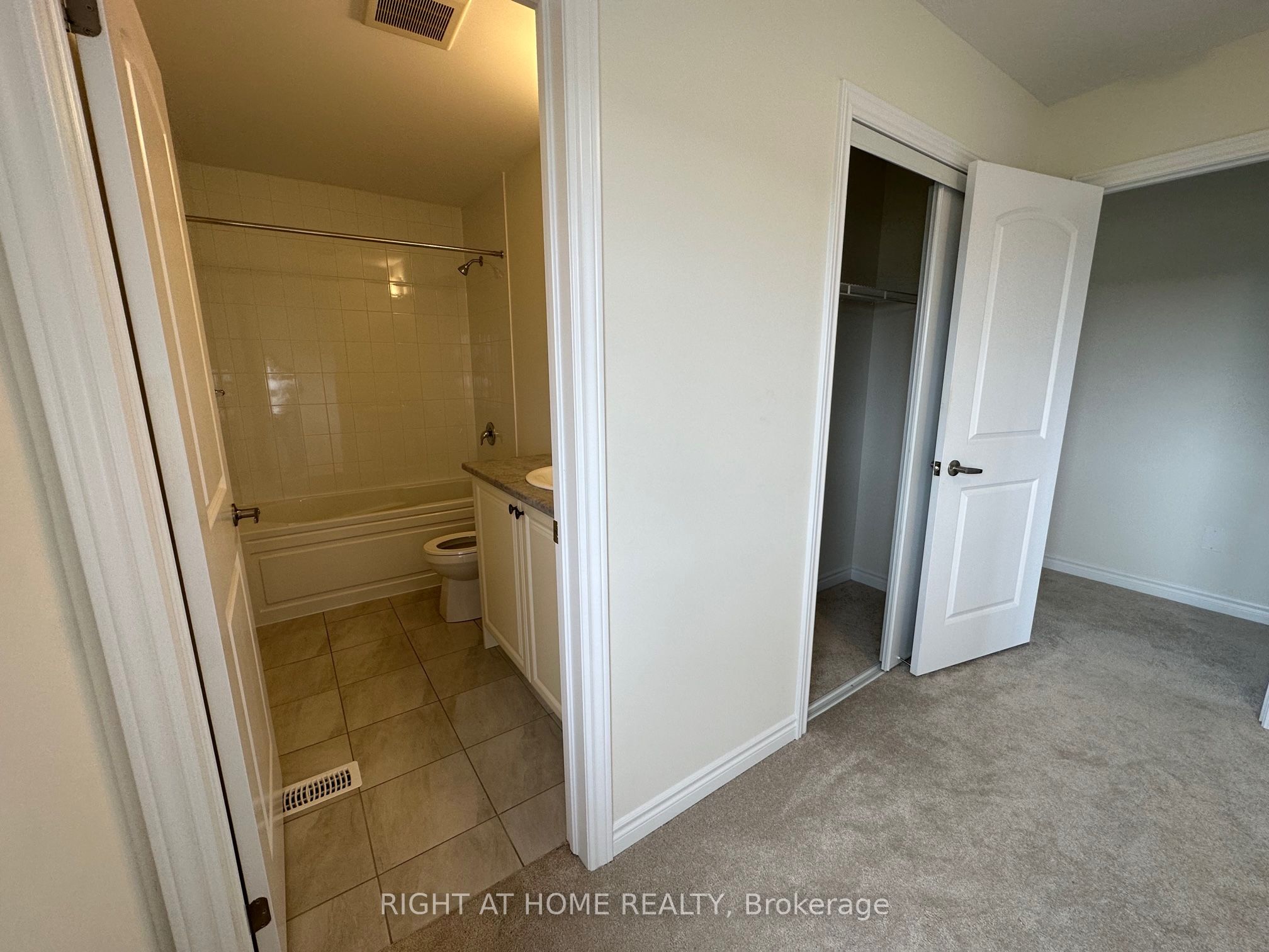 3 Bee Crescent Upper Property Photo 23