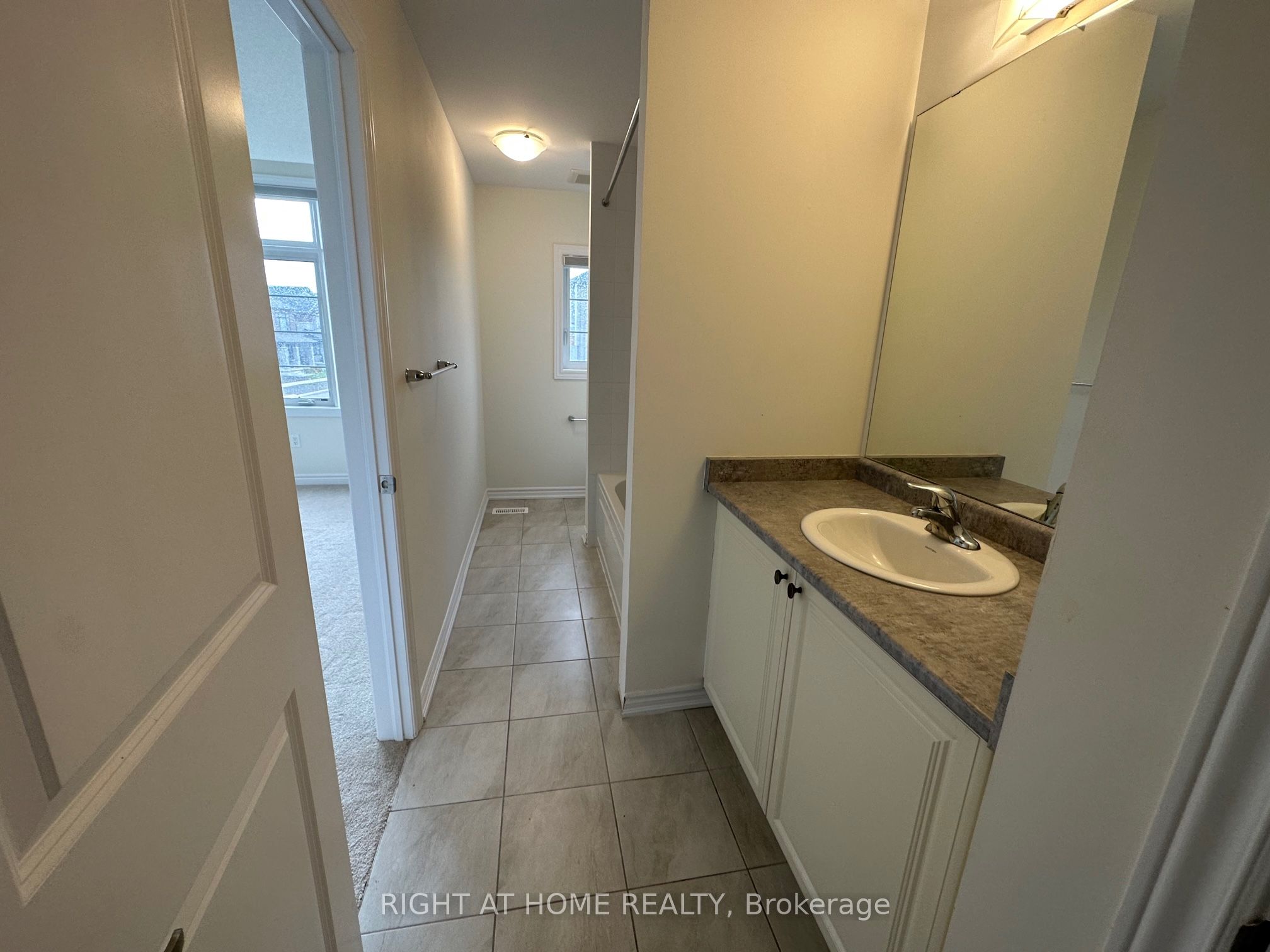 3 Bee Crescent Upper Property Photo 30