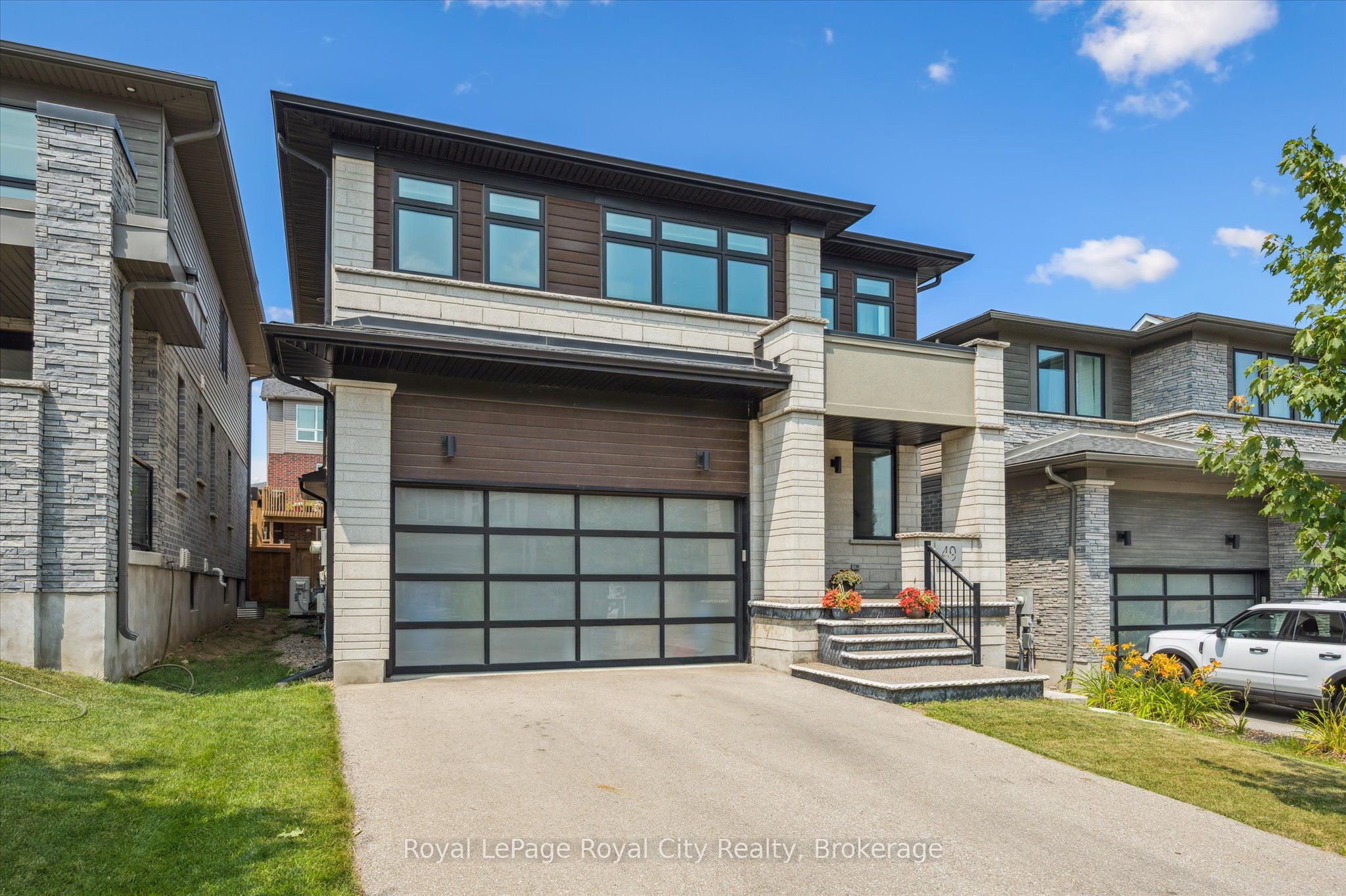 49 Ryder Avenue Property Photo 2