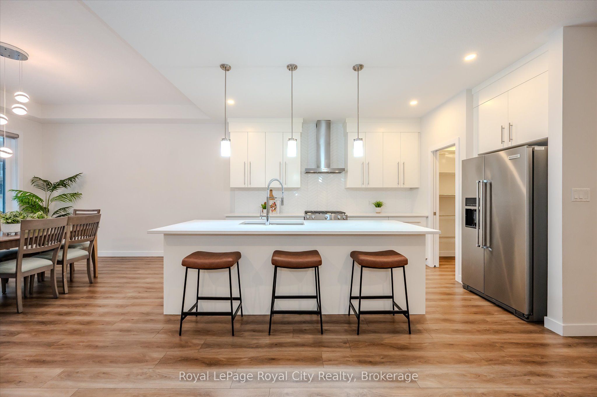 49 Ryder Avenue Property Photo 11