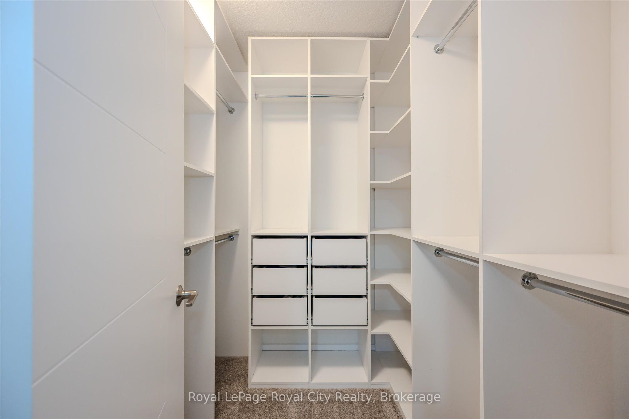 49 Ryder Avenue Property Photo 25