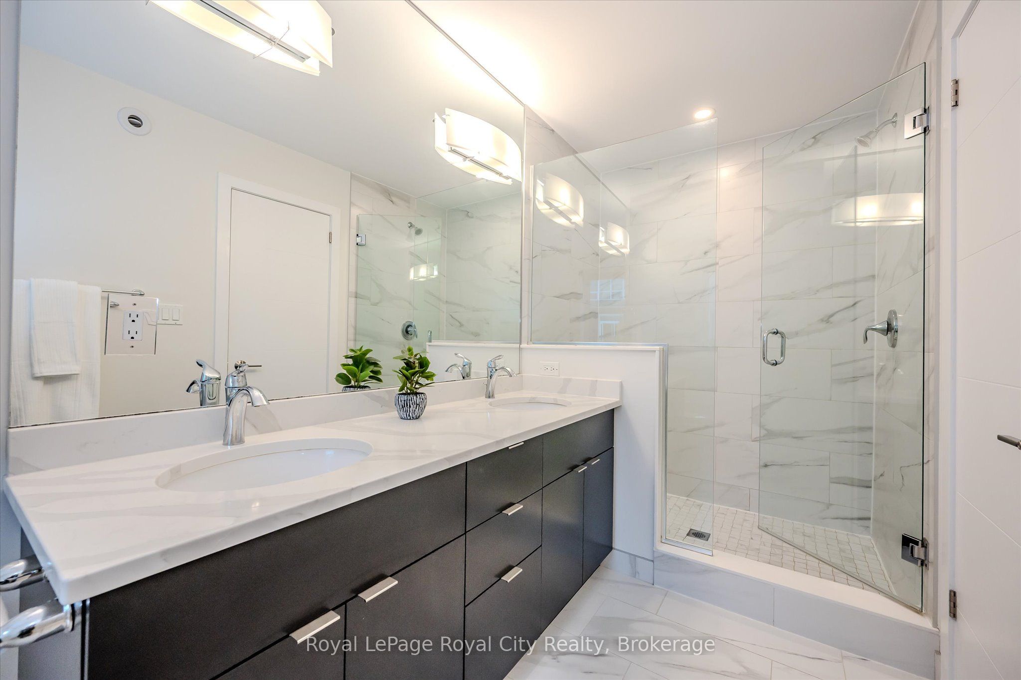 49 Ryder Avenue Property Photo 26